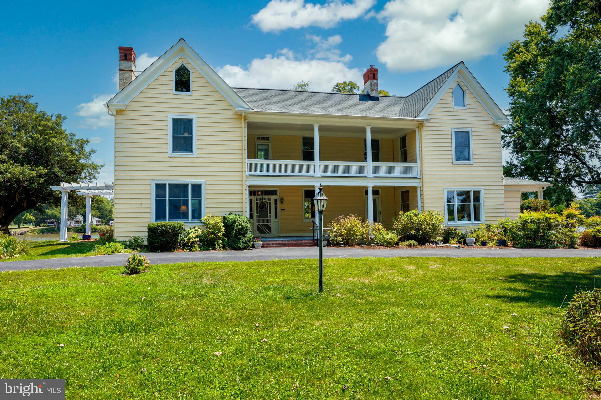 HORNS POINT - Residential