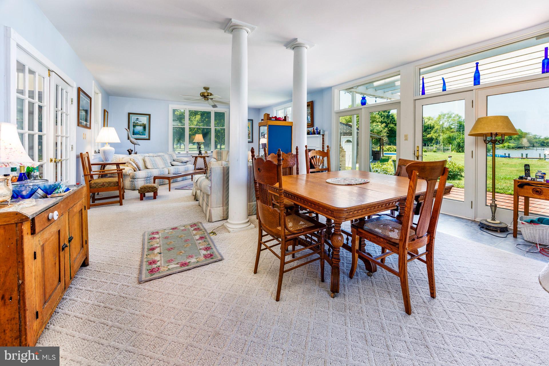 HORNS POINT - Residential