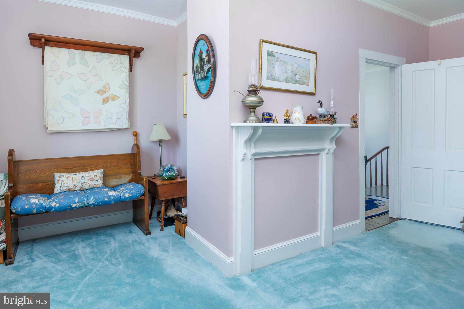 HORNS POINT - Residential