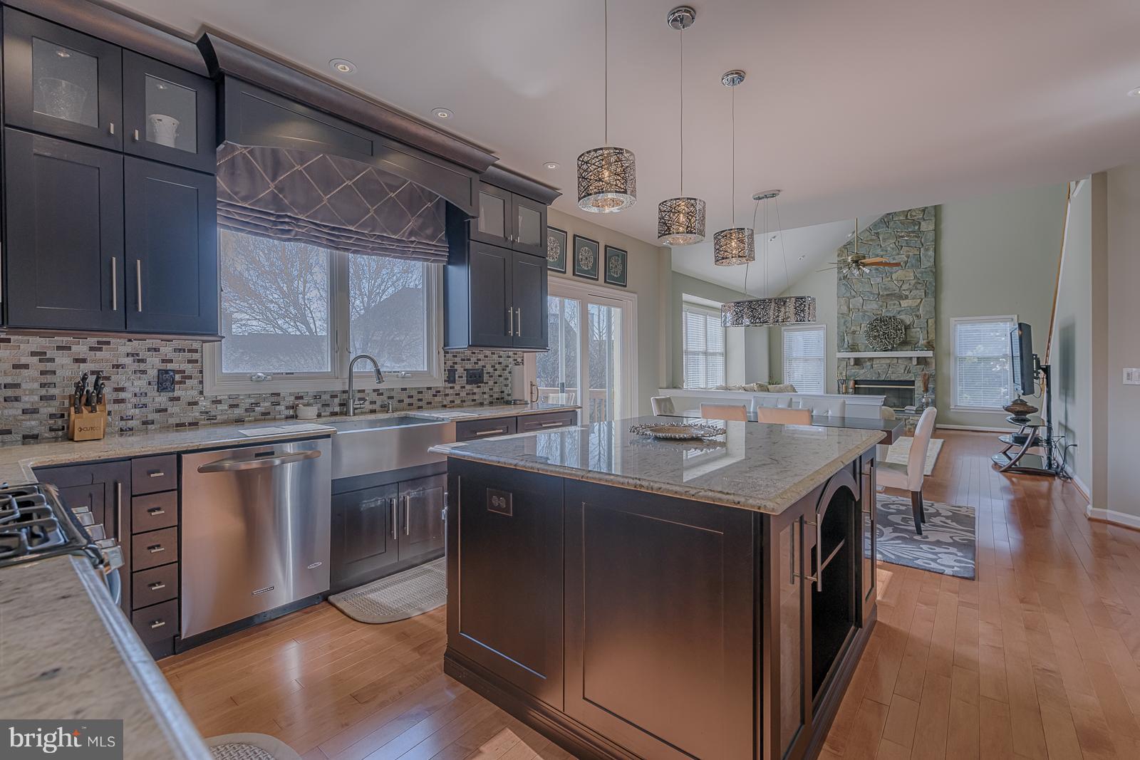 FARMWELL HUNT - Residential