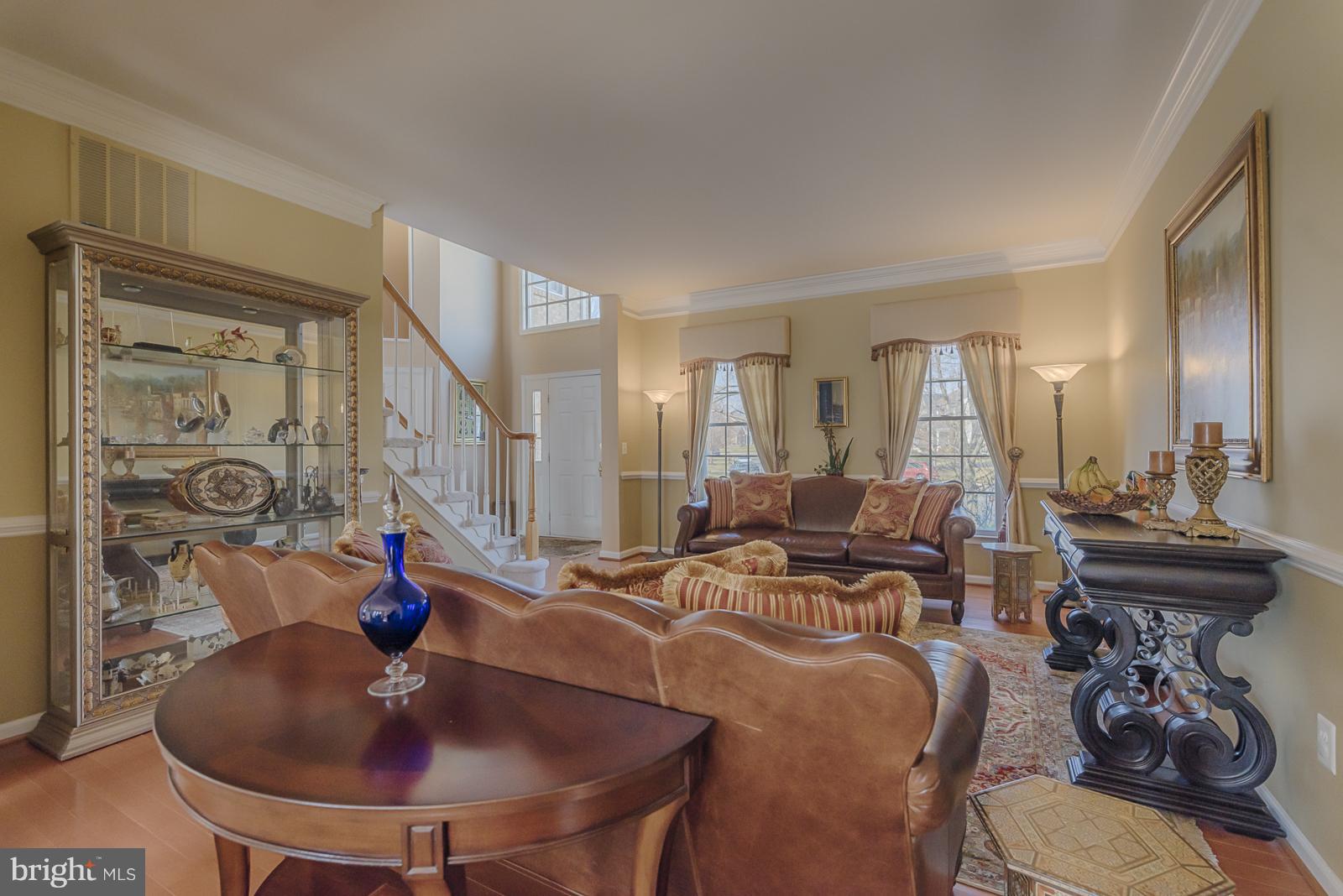 FARMWELL HUNT - Residential