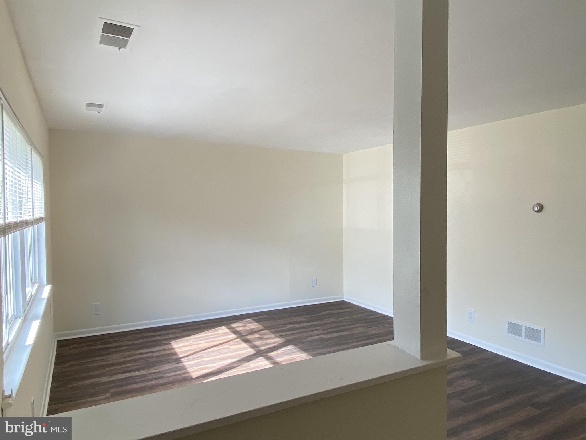 1302 CHELMSFORD CIRCLE