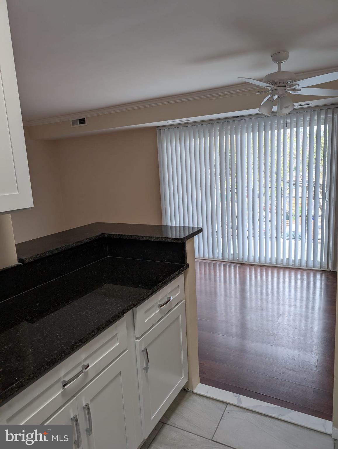 VALLEY HEIGHTS - Residential Lease