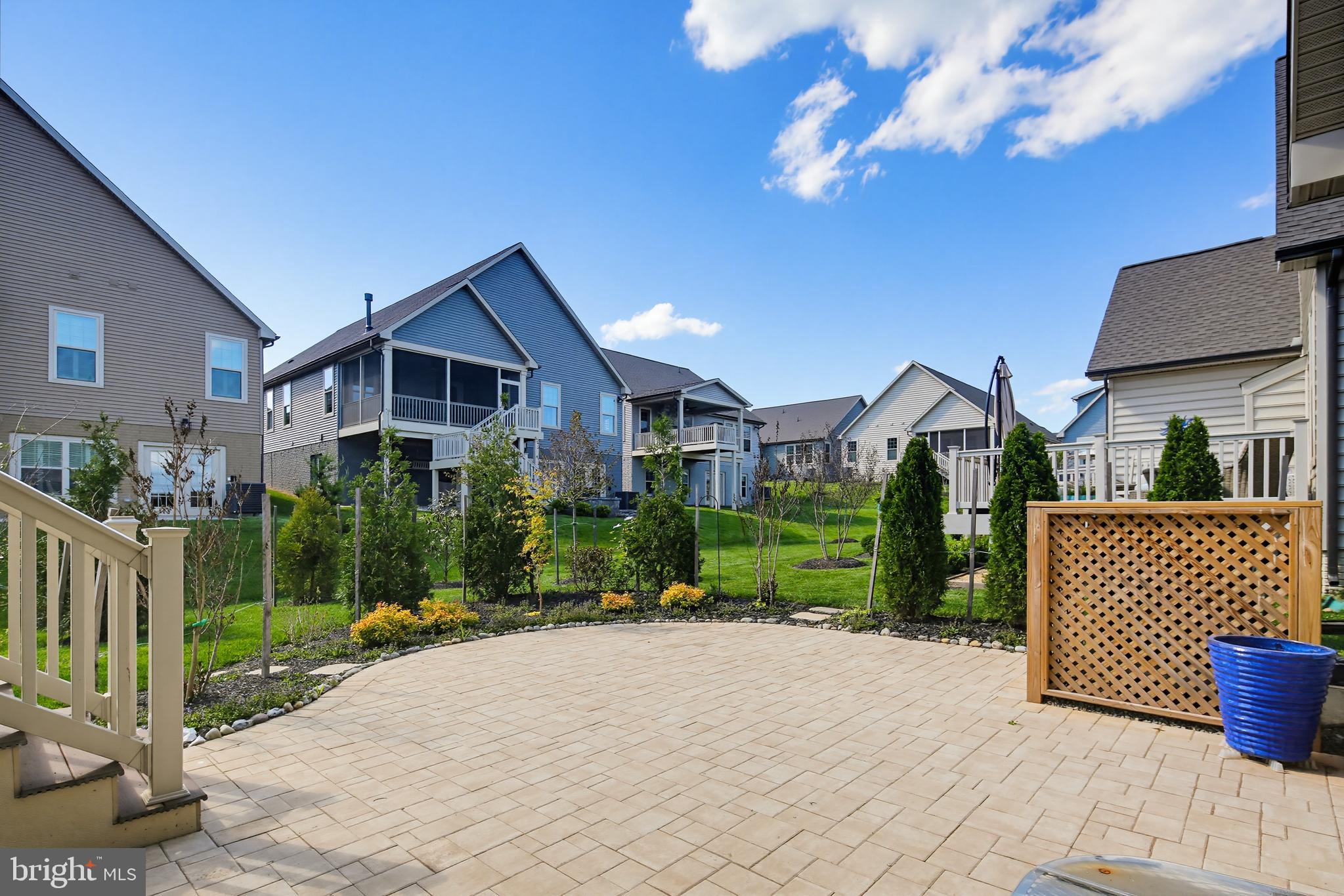 BLOOMFIELDS - Residential