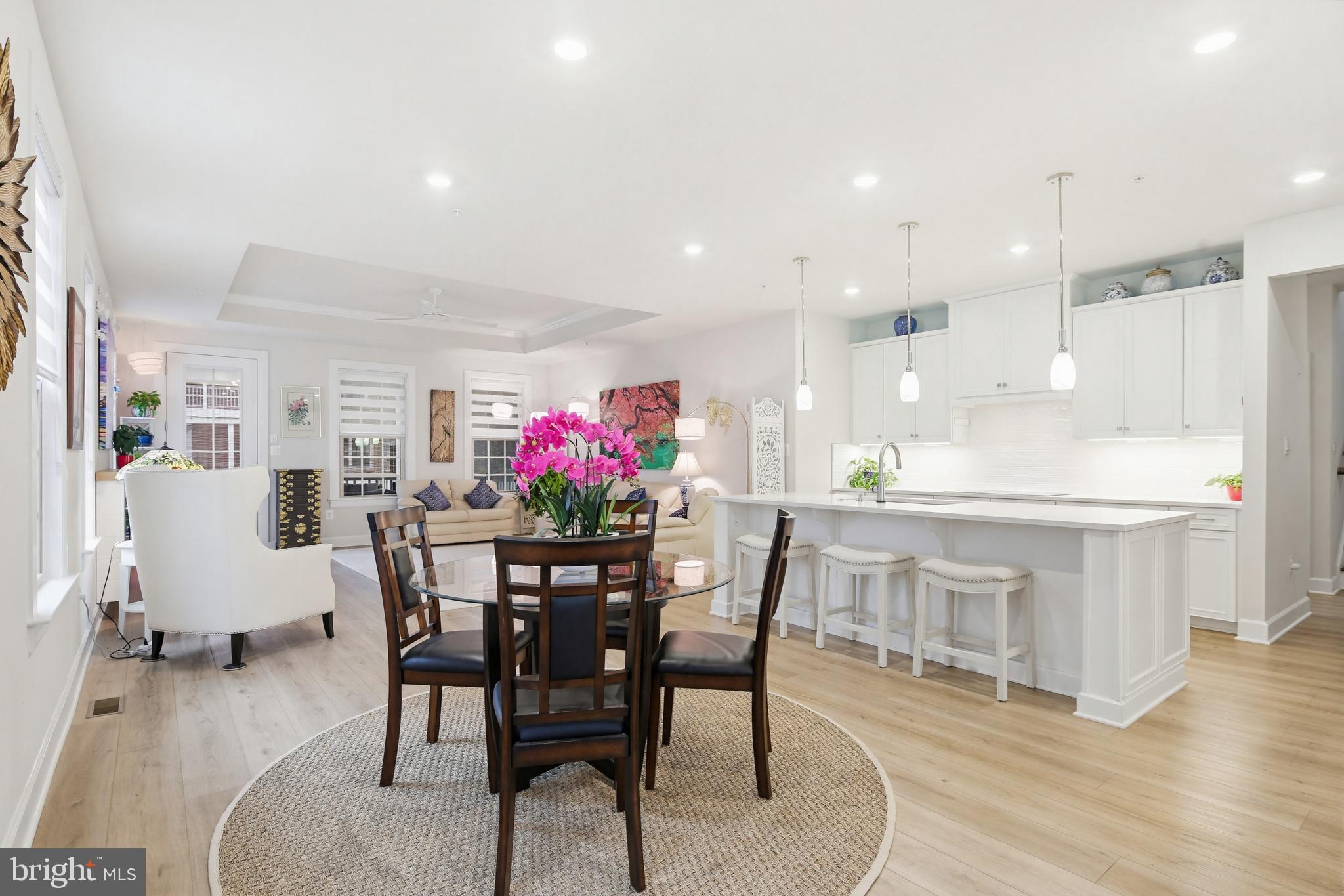 2605 BROADLEAF DRIVE