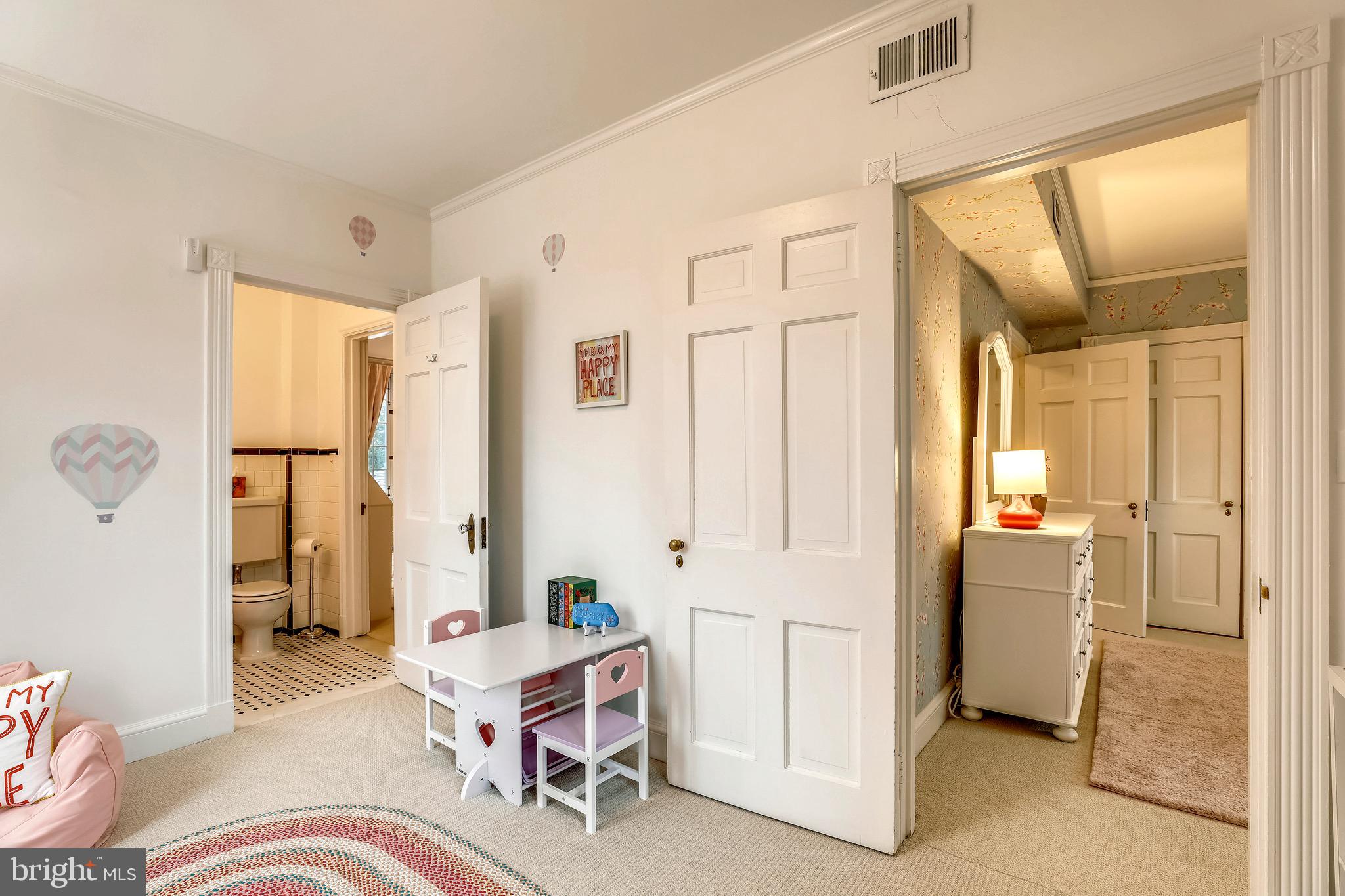 GREATER HOMELAND HISTORIC DISTRICT - Residential