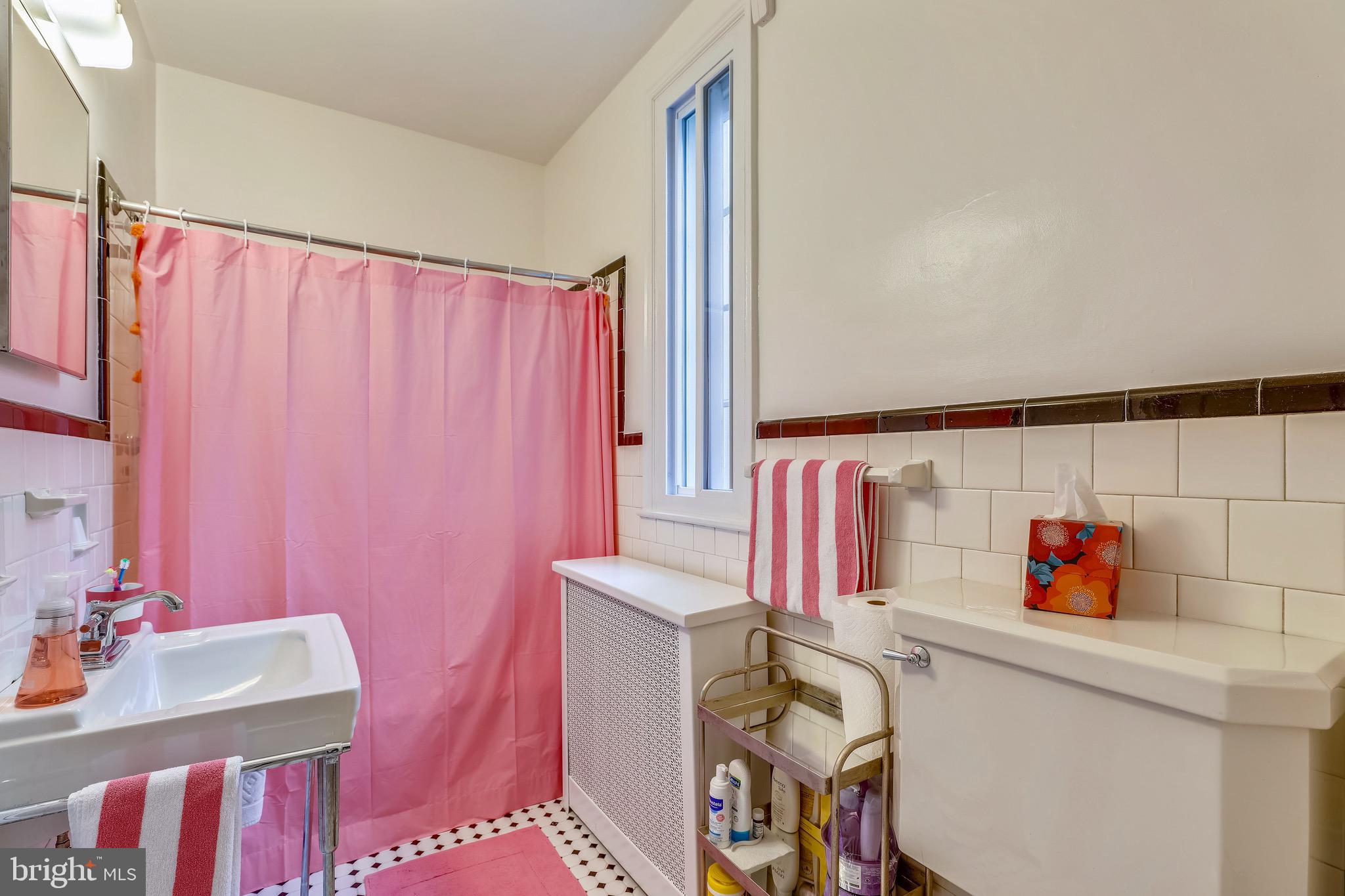 GREATER HOMELAND HISTORIC DISTRICT - Residential