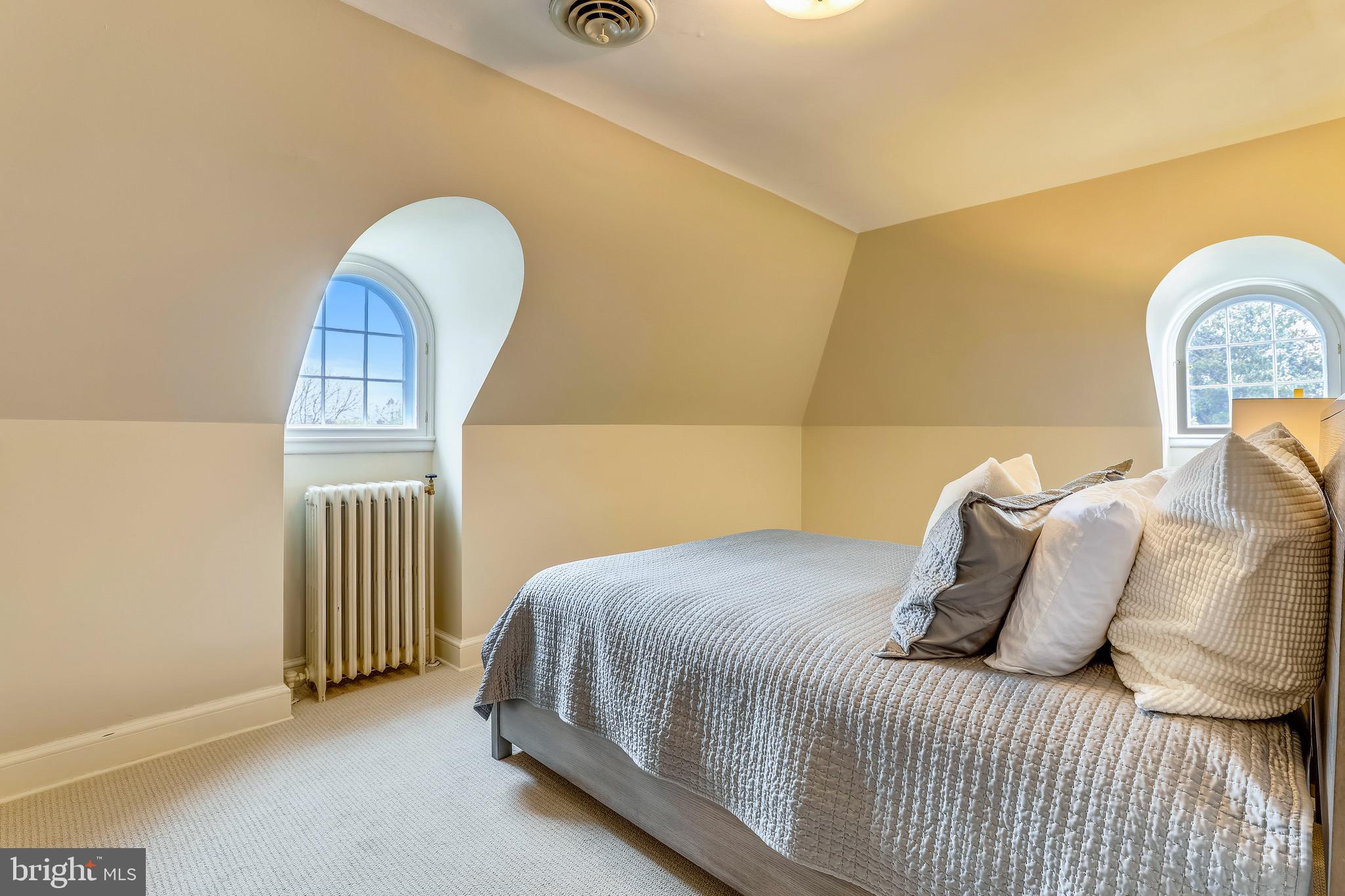 GREATER HOMELAND HISTORIC DISTRICT - Residential