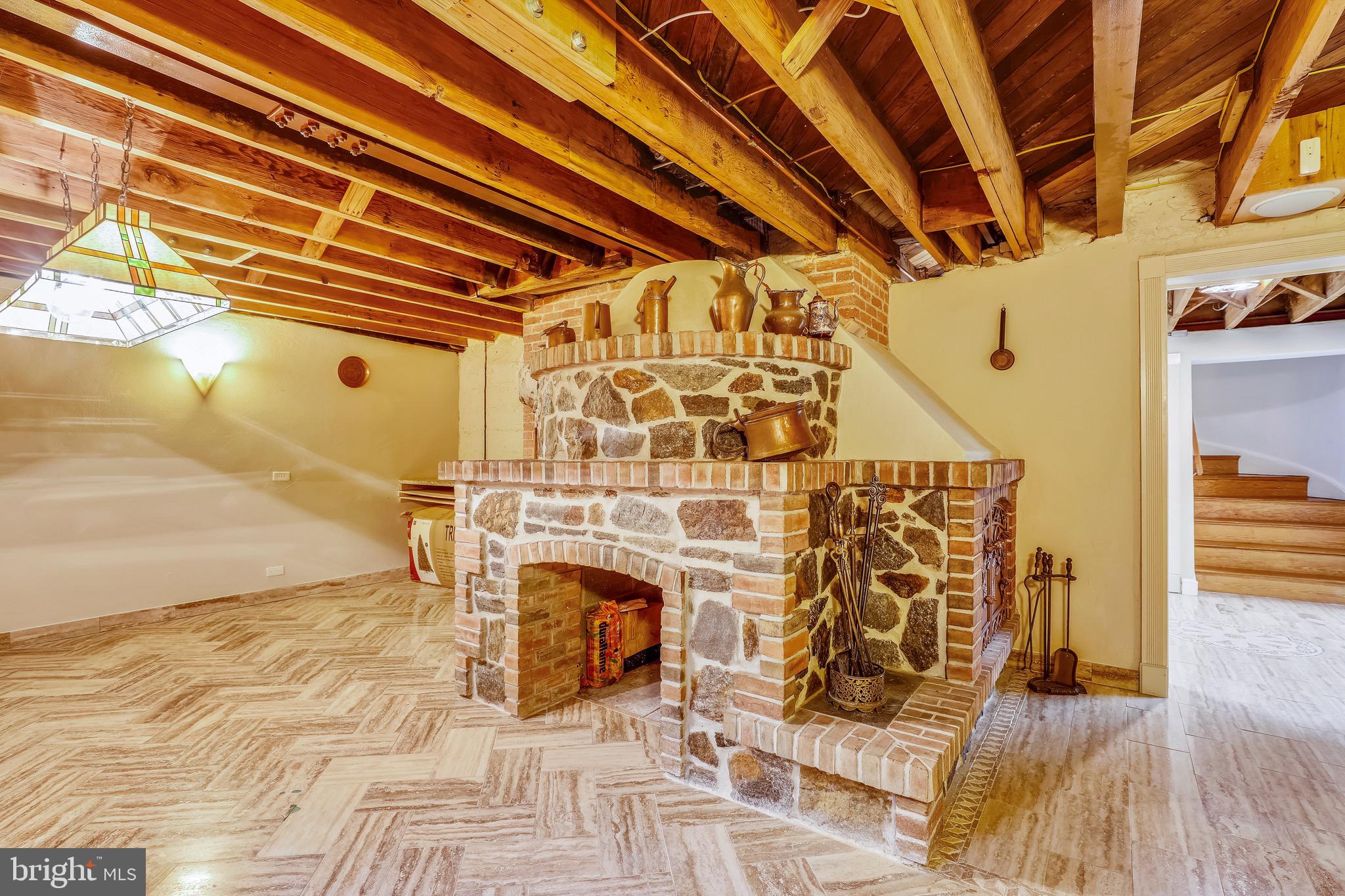 GREATER HOMELAND HISTORIC DISTRICT - Residential