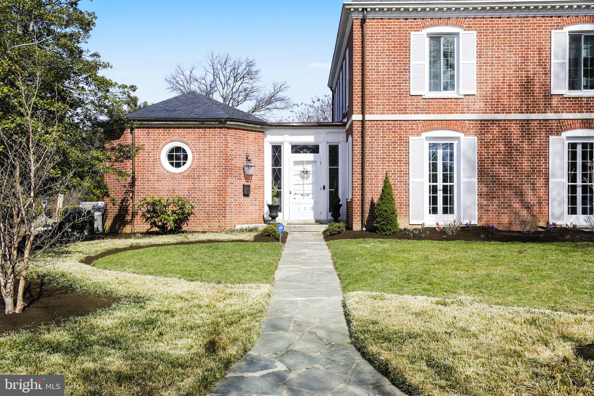 GREATER HOMELAND HISTORIC DISTRICT - Residential