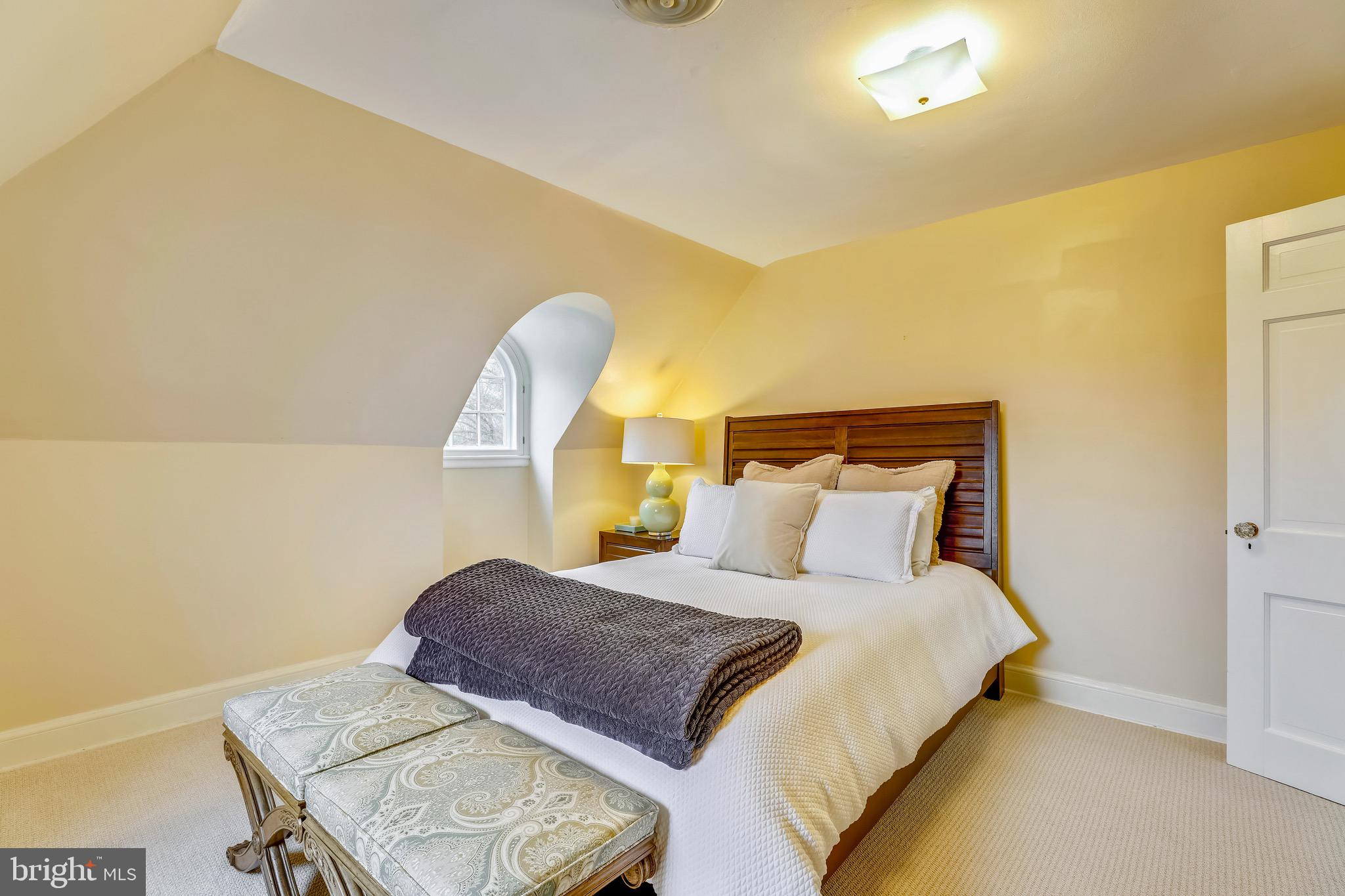 GREATER HOMELAND HISTORIC DISTRICT - Residential