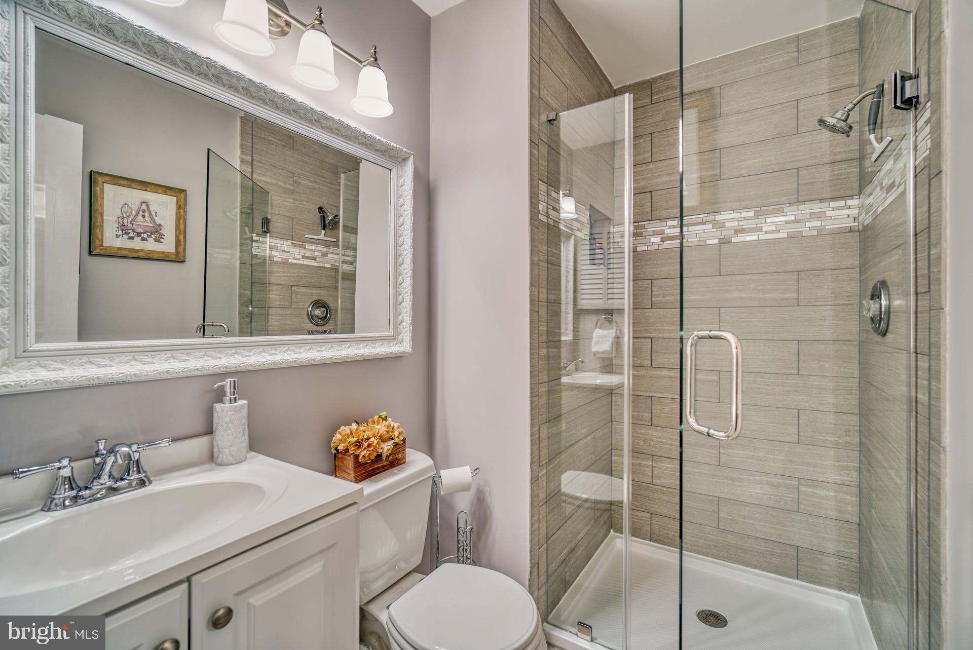 HUNTERS SQUARE - Residential