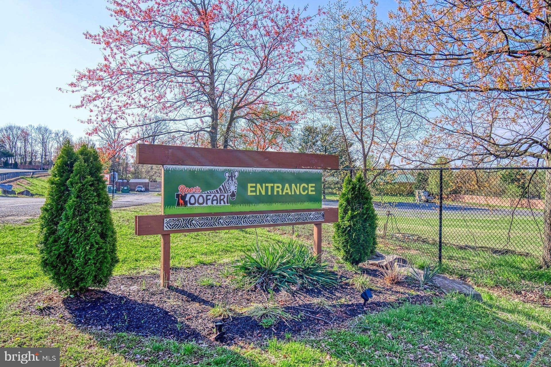 HUNTERS SQUARE - Residential