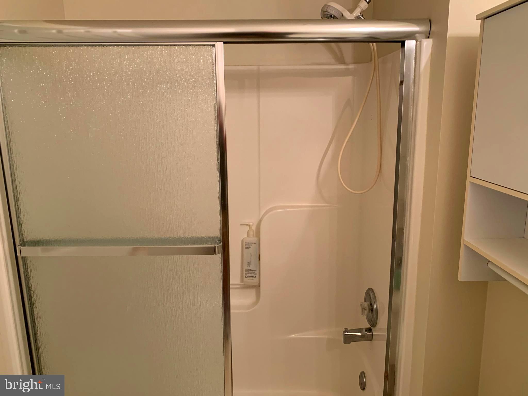 LAUREL RIDGE - Residential