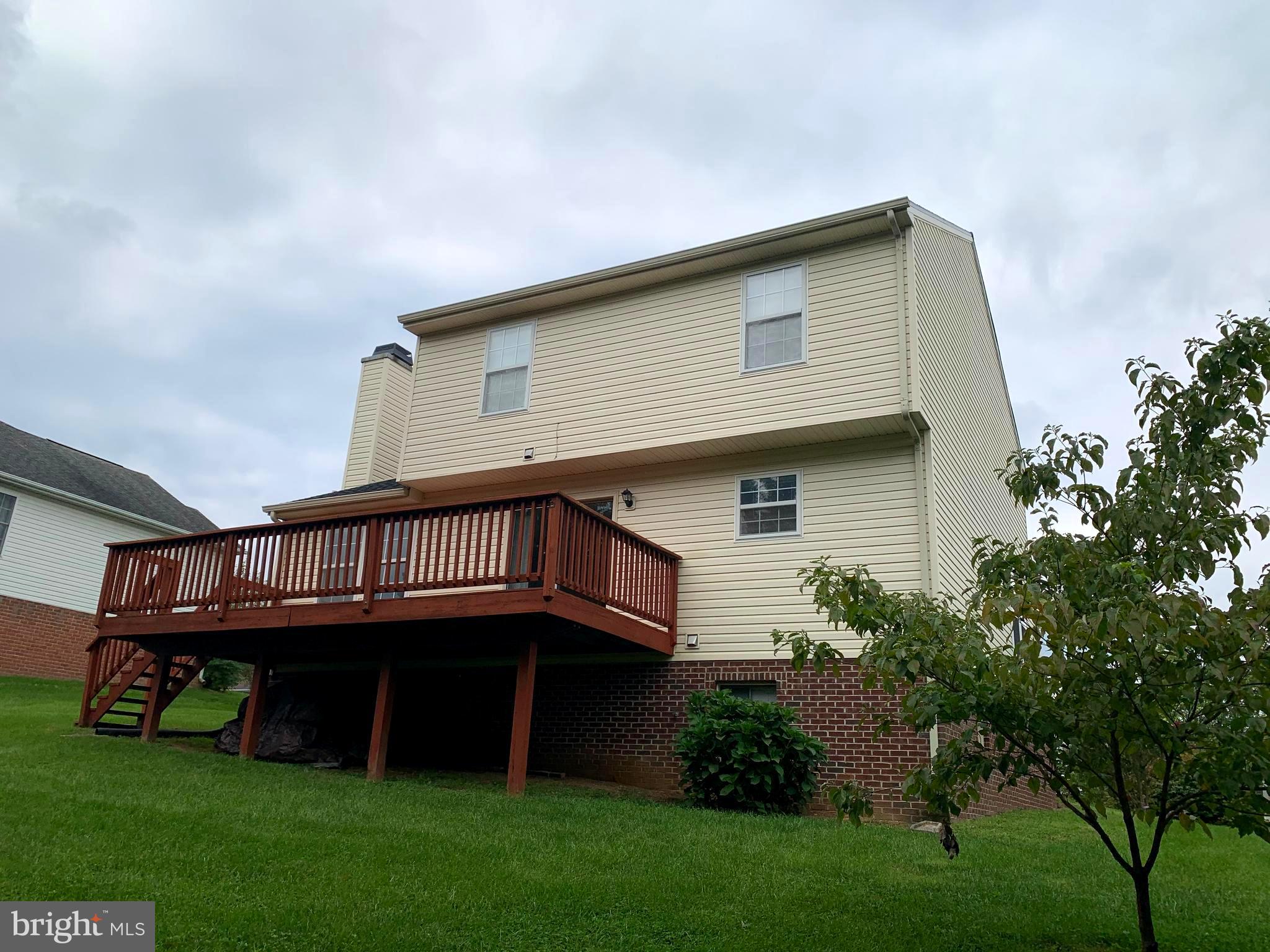 LAUREL RIDGE - Residential