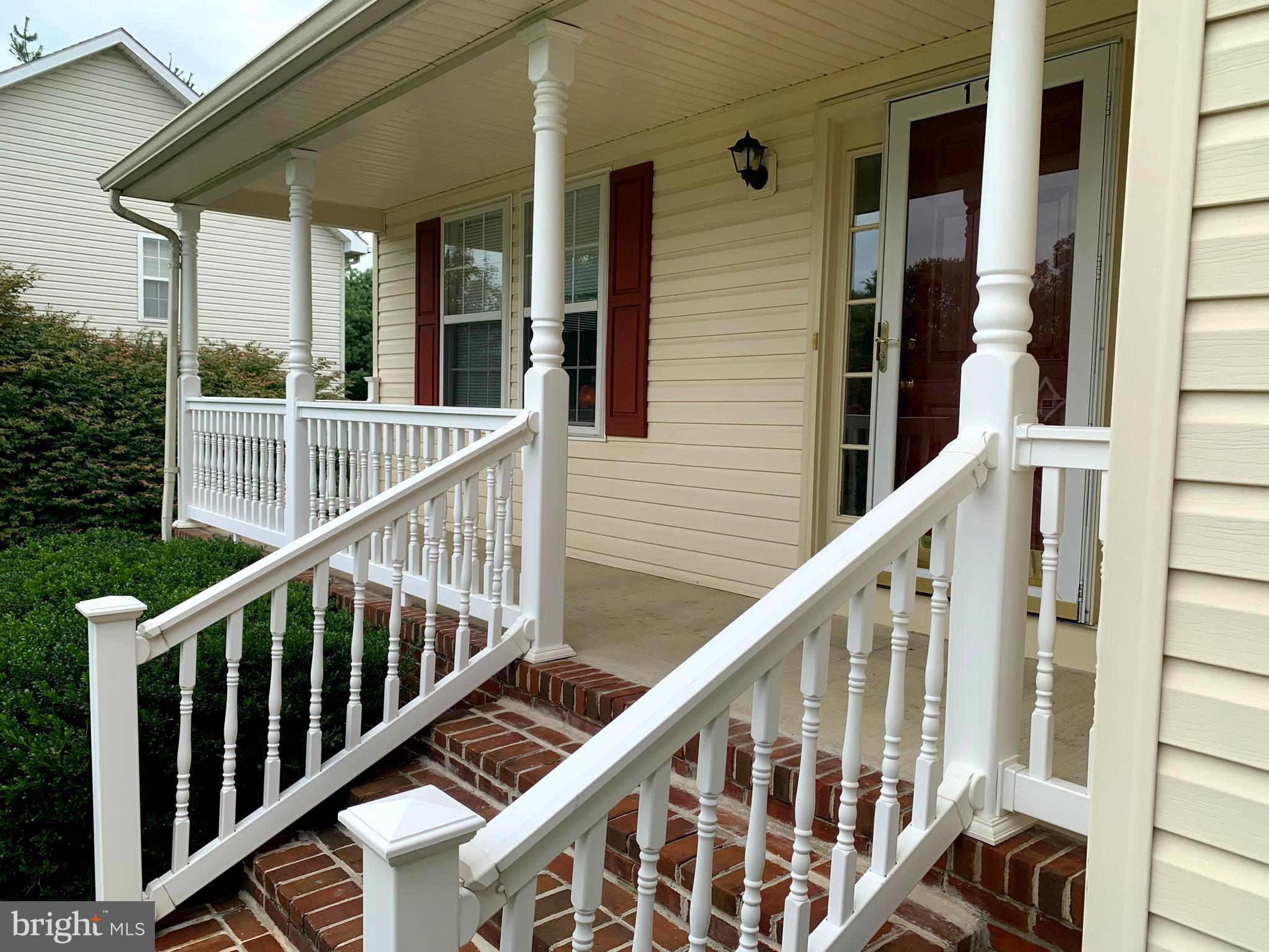 LAUREL RIDGE - Residential