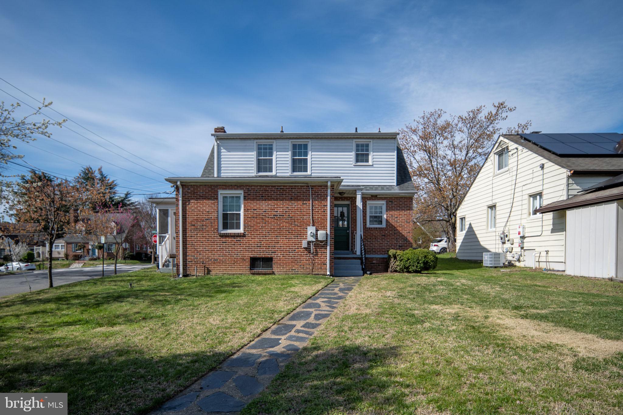 COLLEGE HEIGHTS - Residential