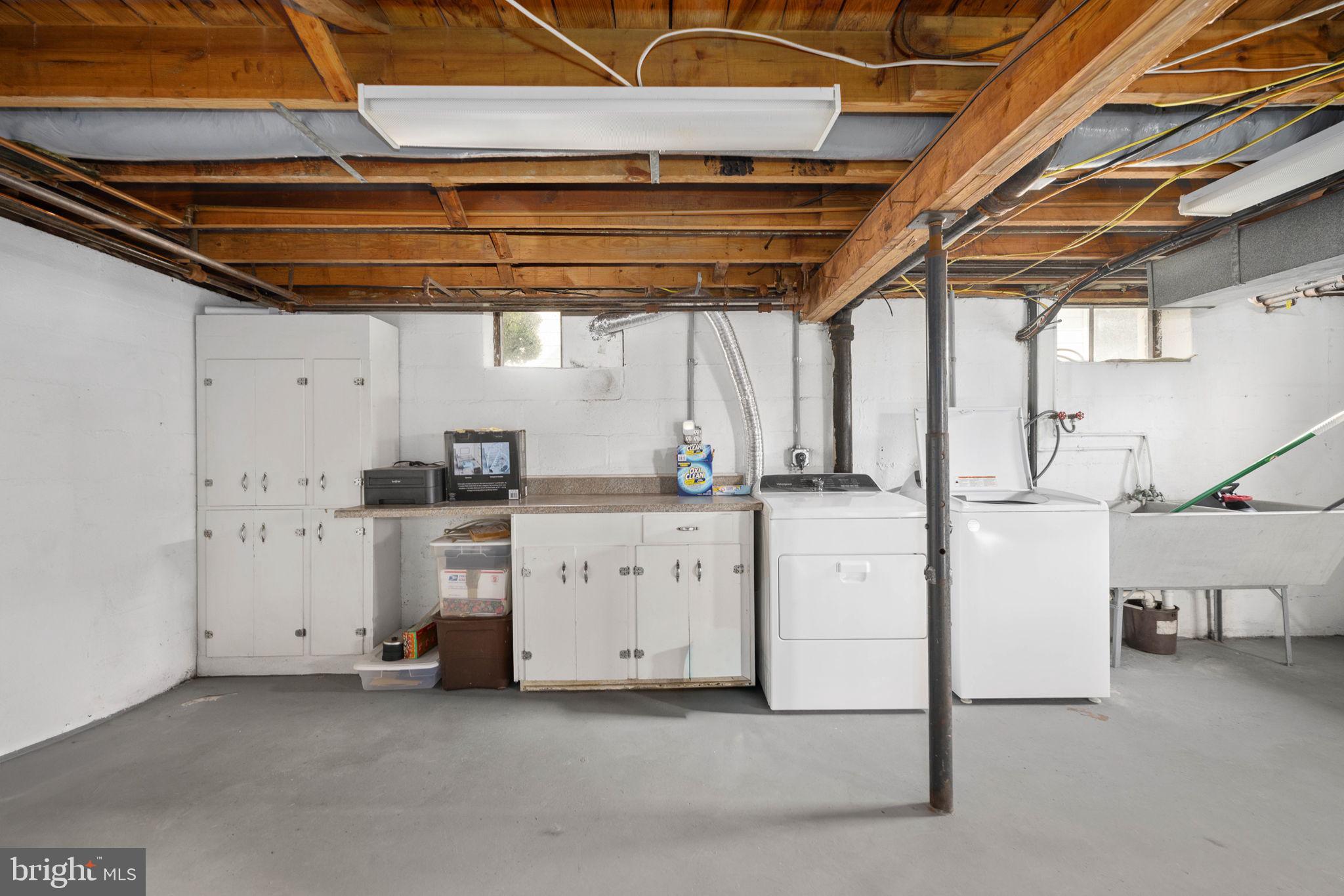 COLLEGE HEIGHTS - Residential