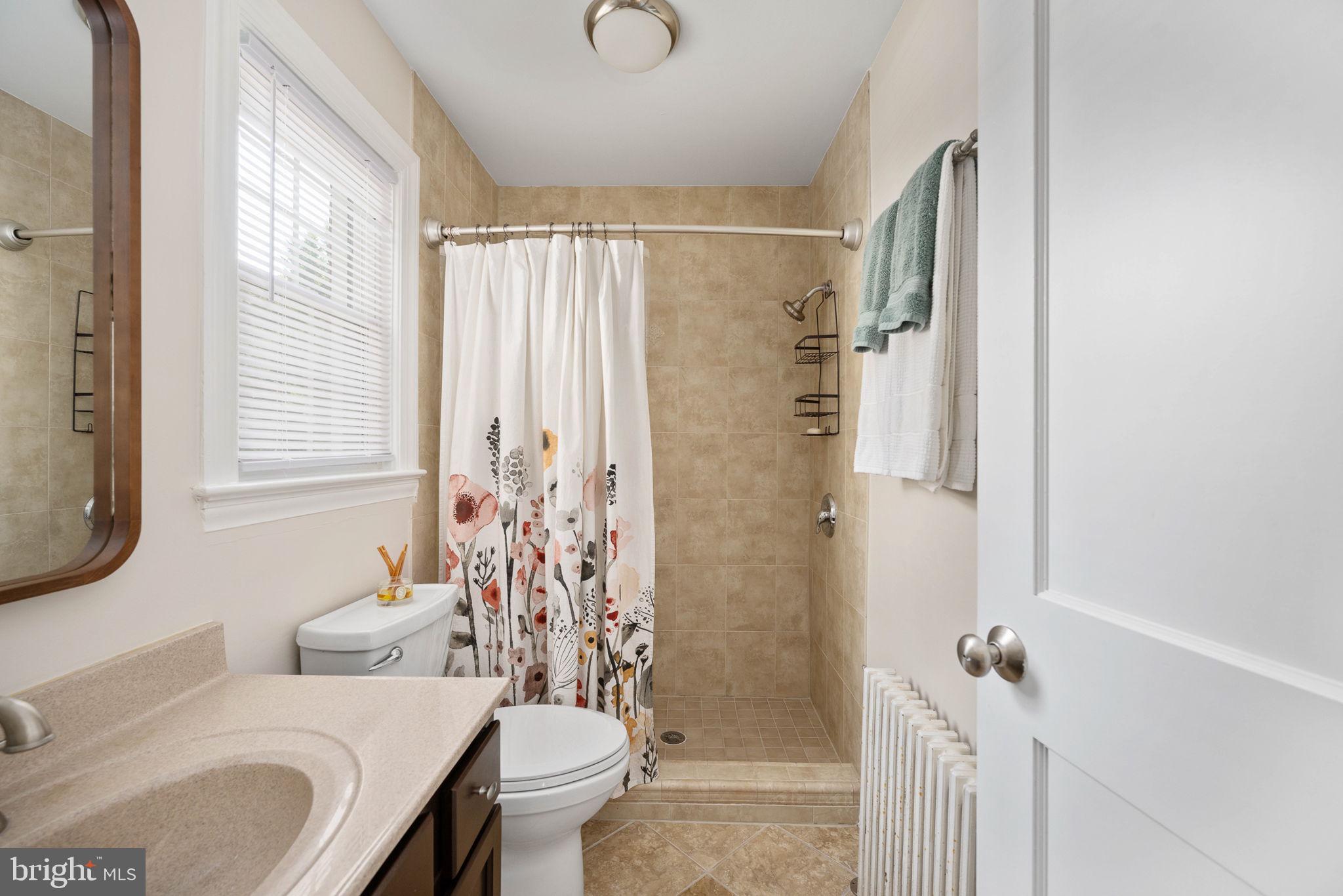 COLLEGE HEIGHTS - Residential