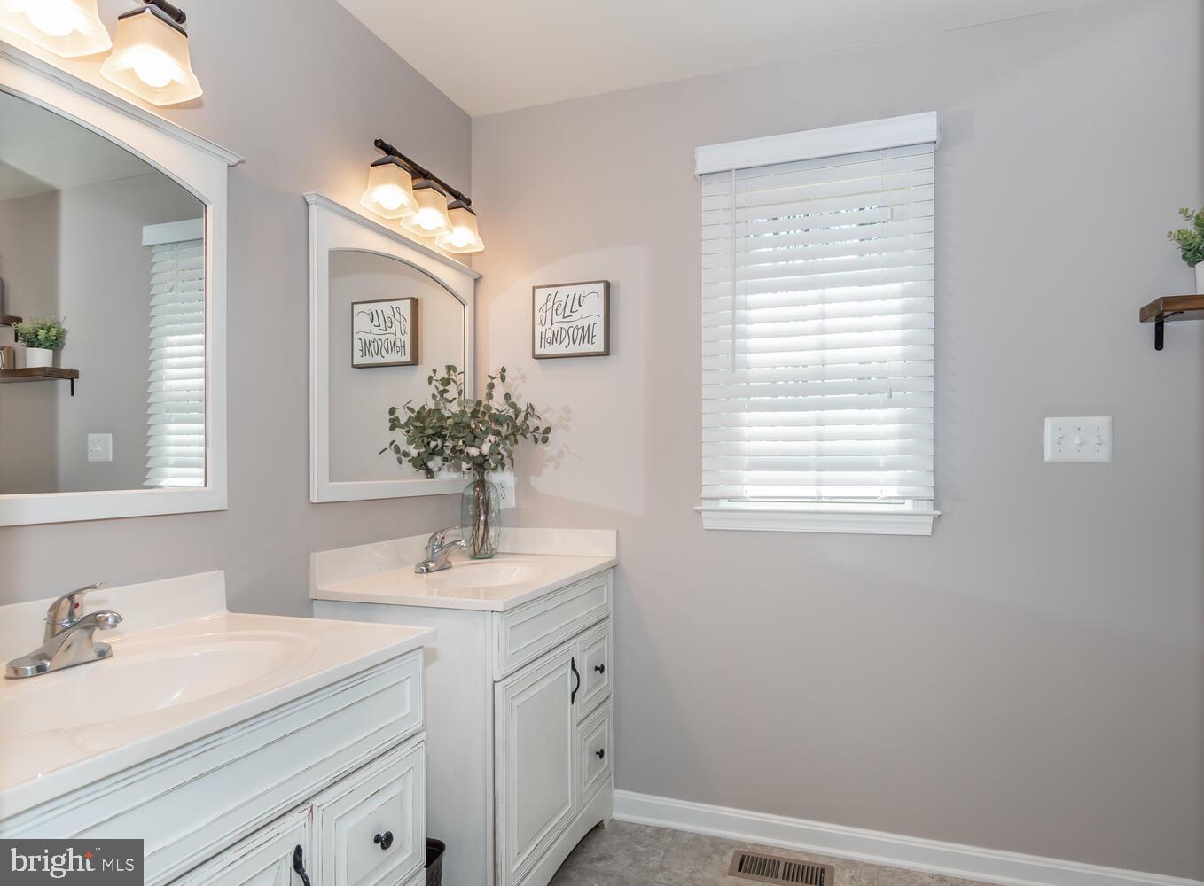 HENDERSON - Residential