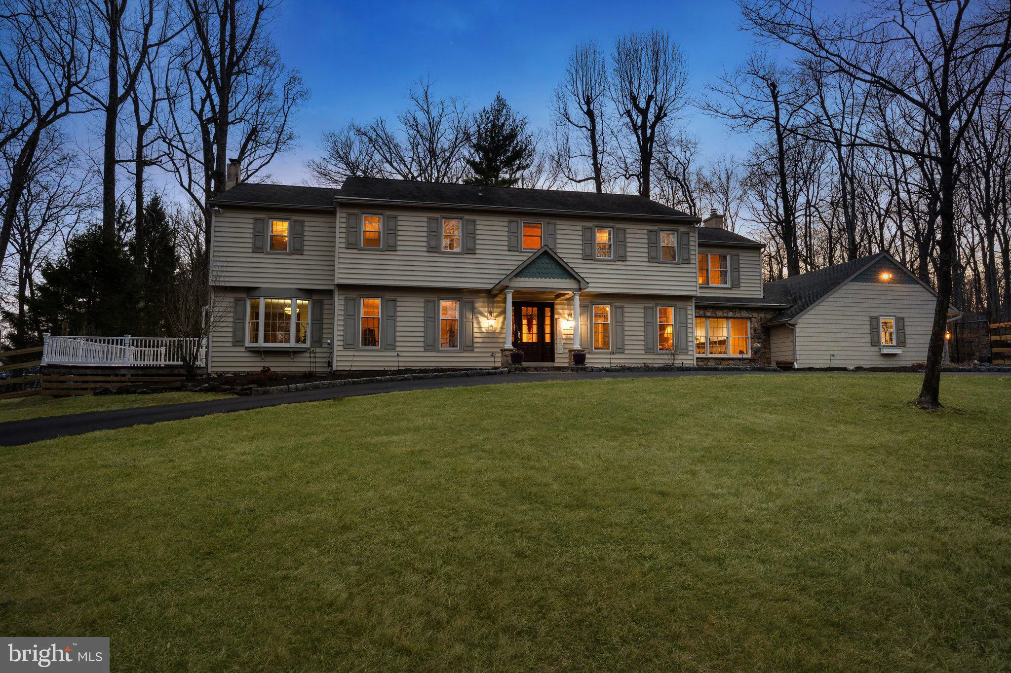 New Hope, Pennsylvania 18938, United States, 4 Bedrooms Bedrooms, ,4 BathroomsBathrooms,Residential,Active,19995