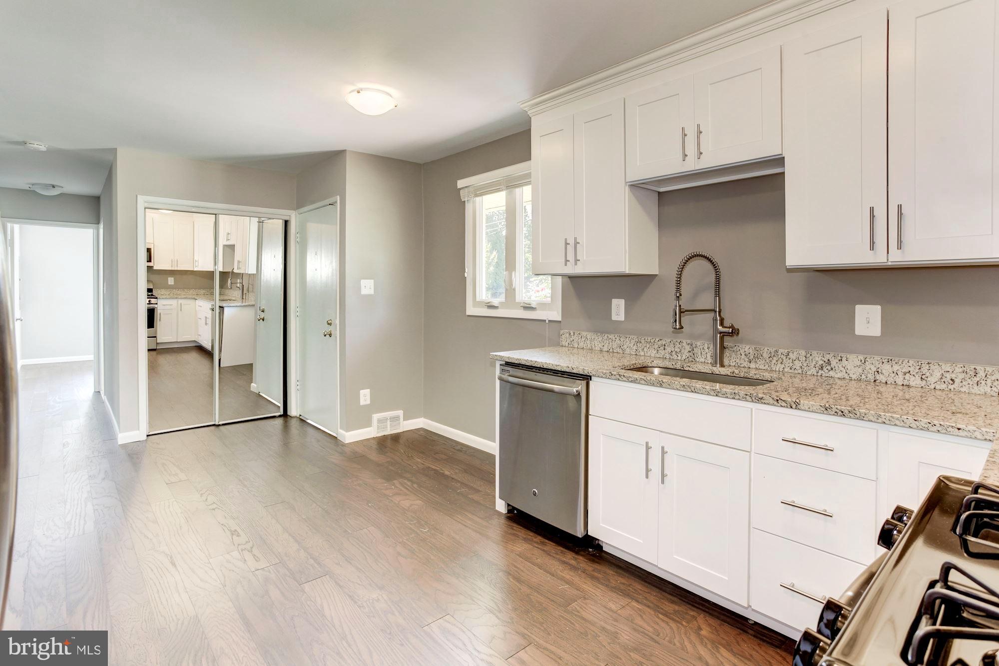 NORTH SPRINGFIELD - Residential