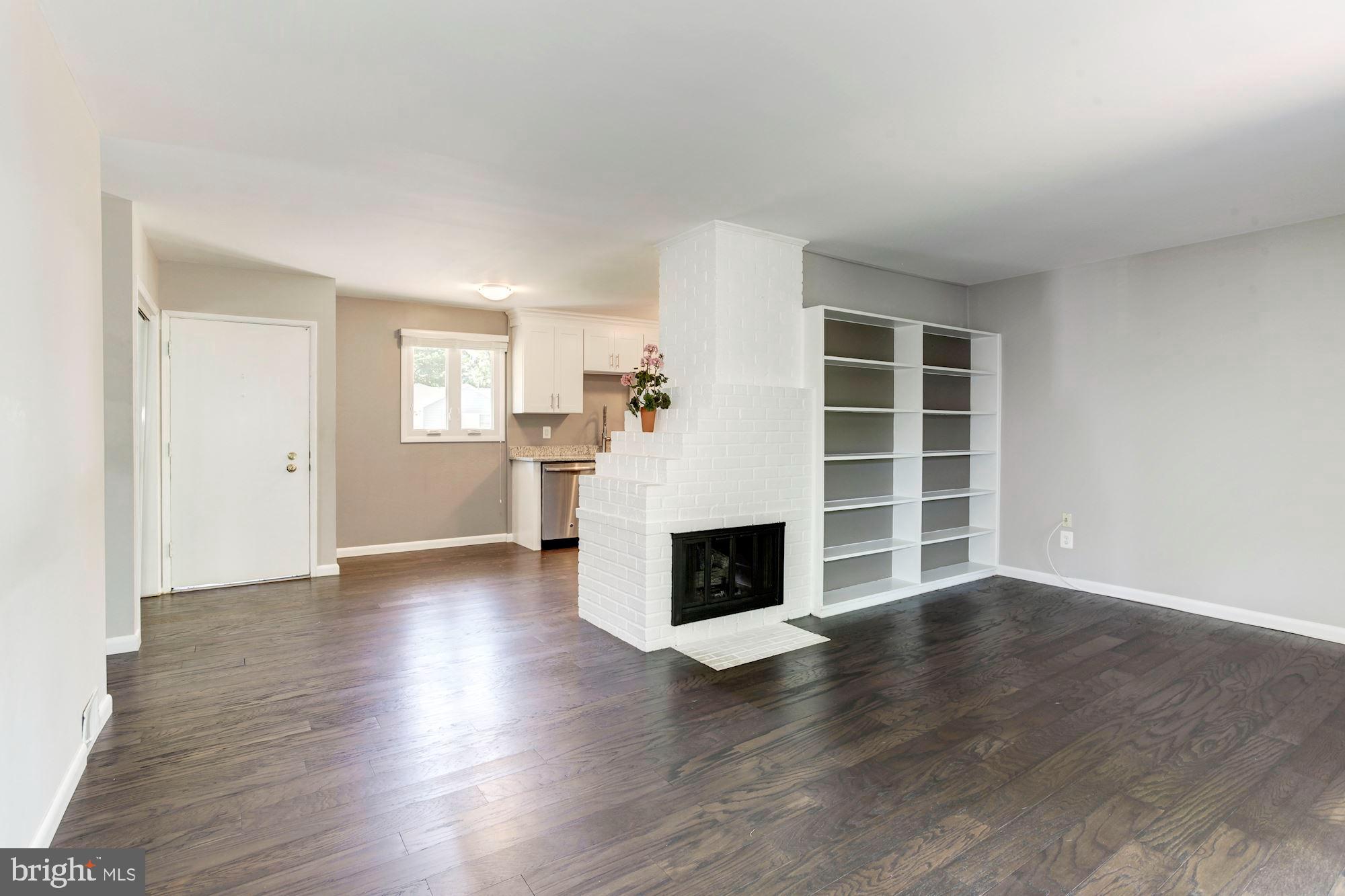 NORTH SPRINGFIELD - Residential