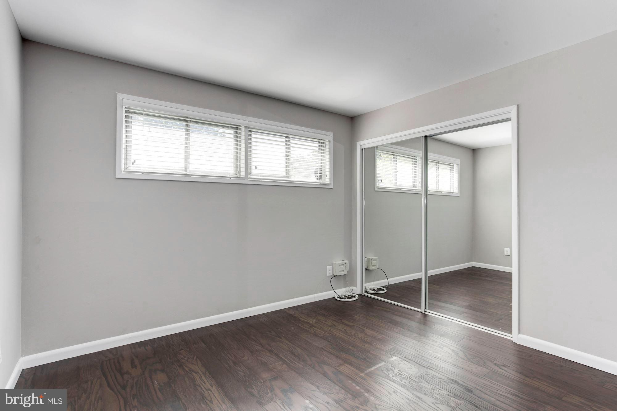 NORTH SPRINGFIELD - Residential