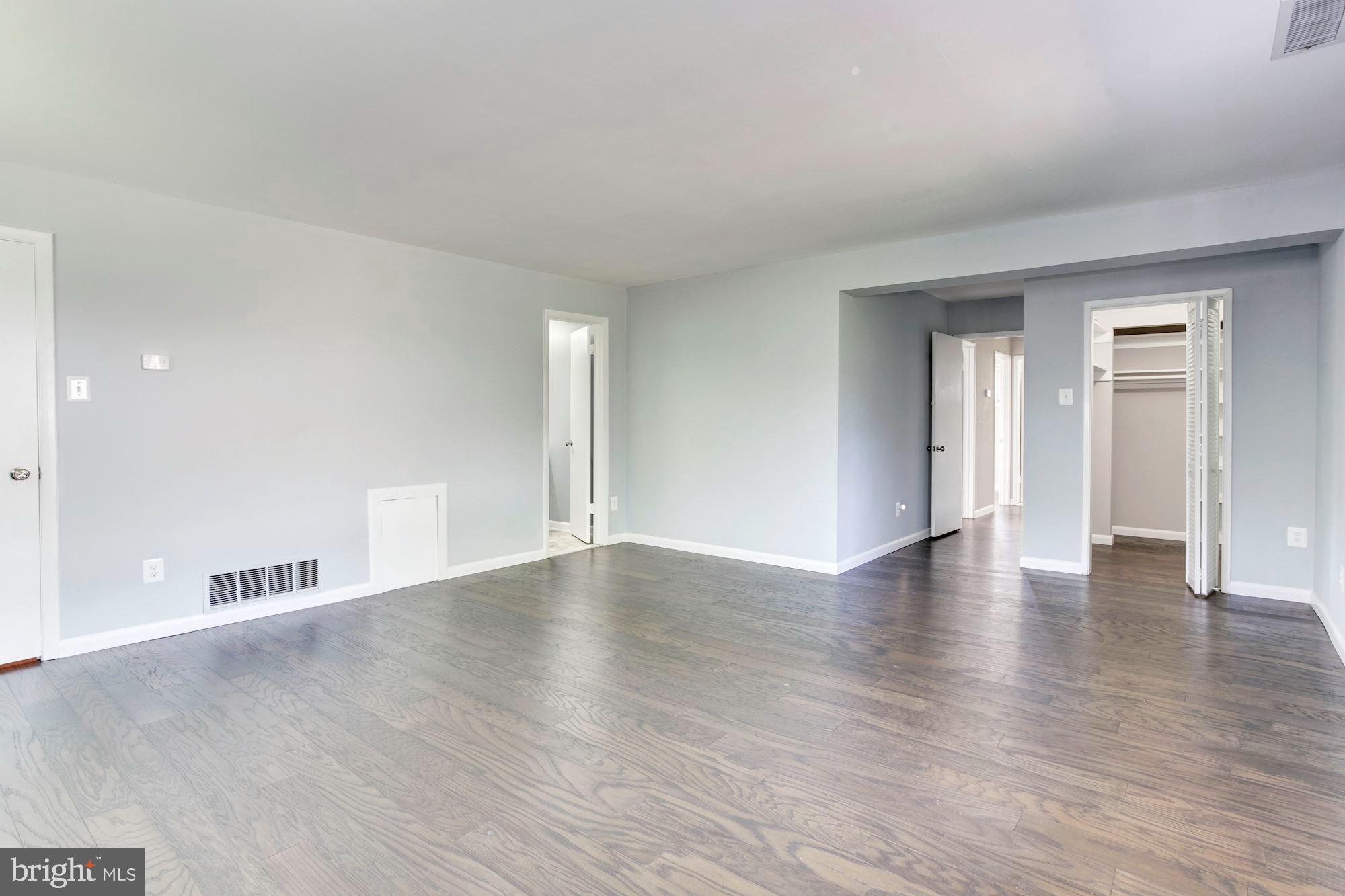 NORTH SPRINGFIELD - Residential