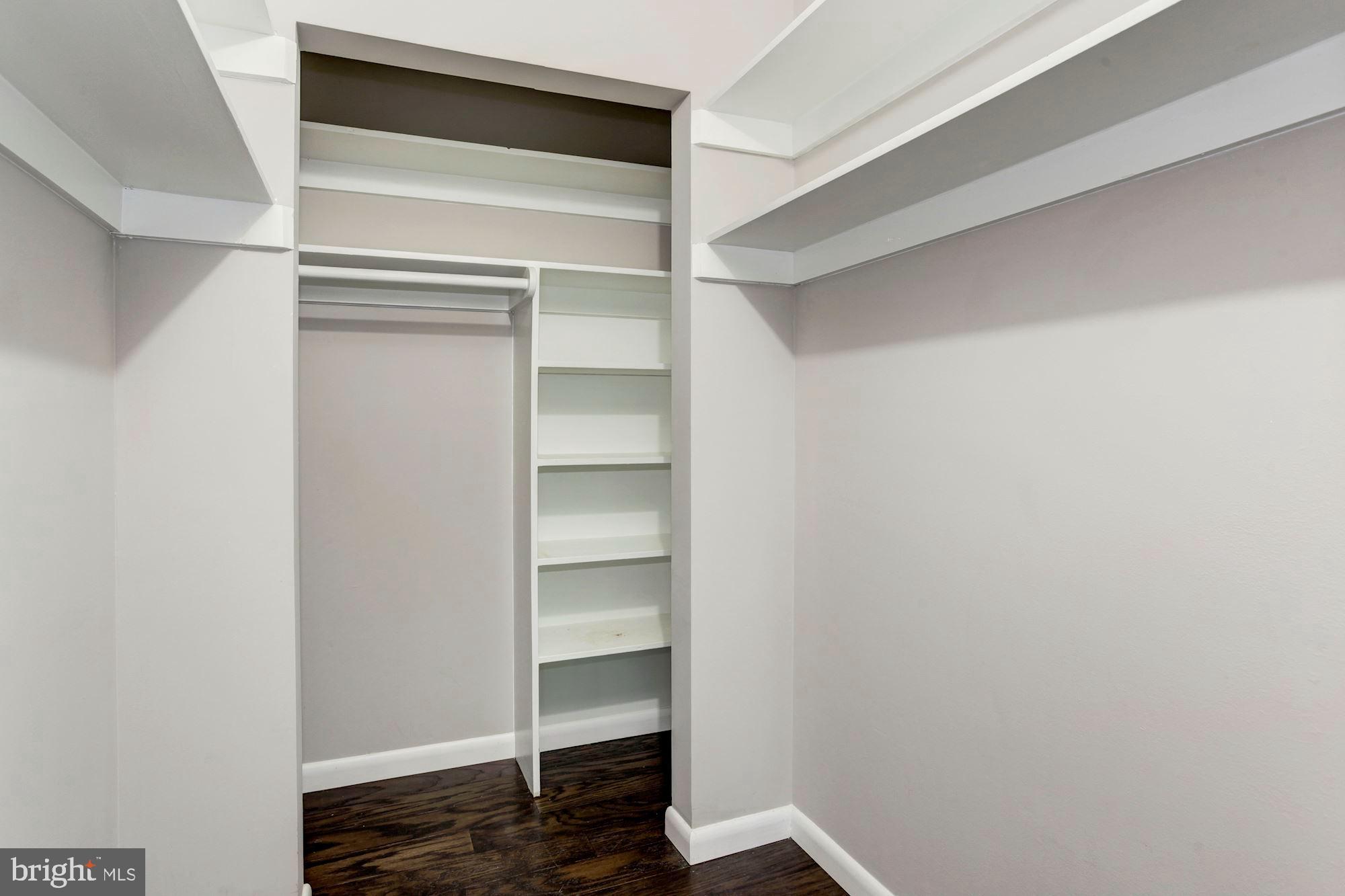 NORTH SPRINGFIELD - Residential