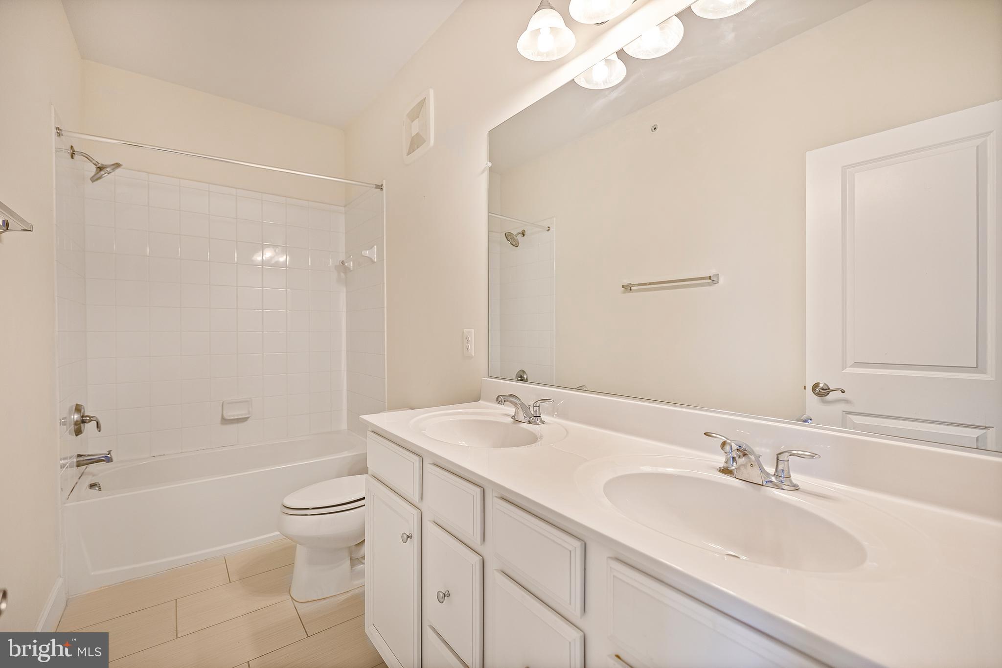 THE LANDING AT CANNON BRANCH - Residential