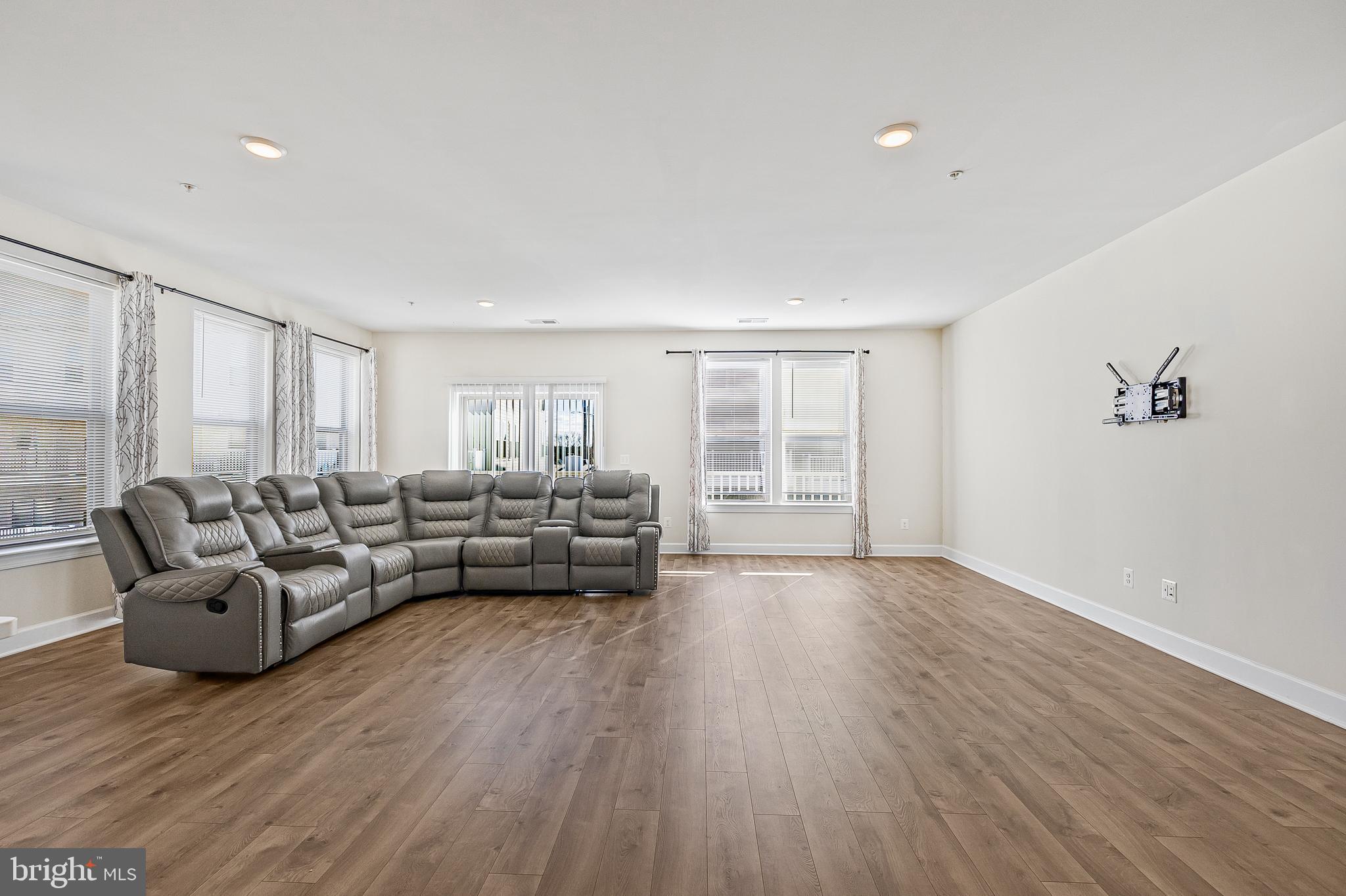 THE LANDING AT CANNON BRANCH - Residential