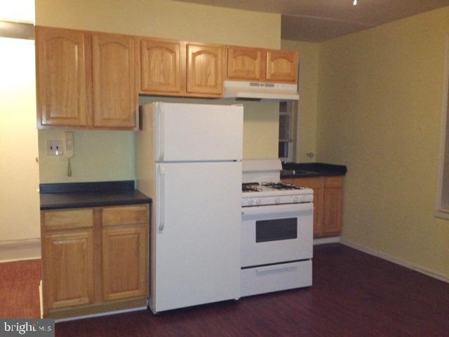 PASSYUNK SQUARE - Residential Lease