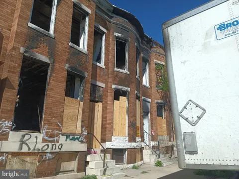 MLS: MDBA2165032