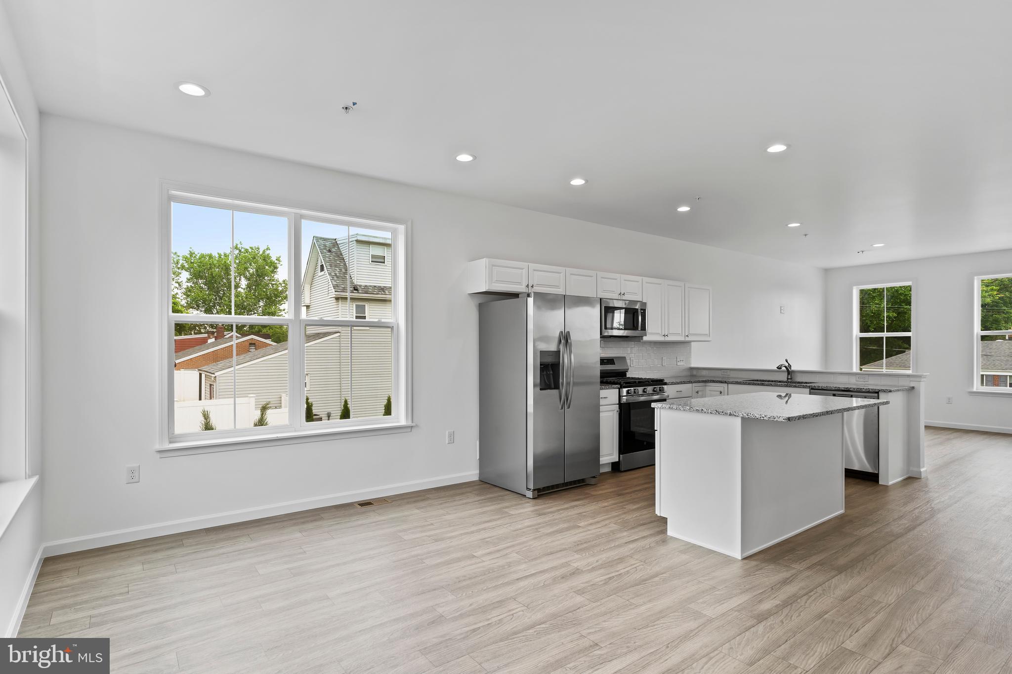 BRETTON - Residential Lease