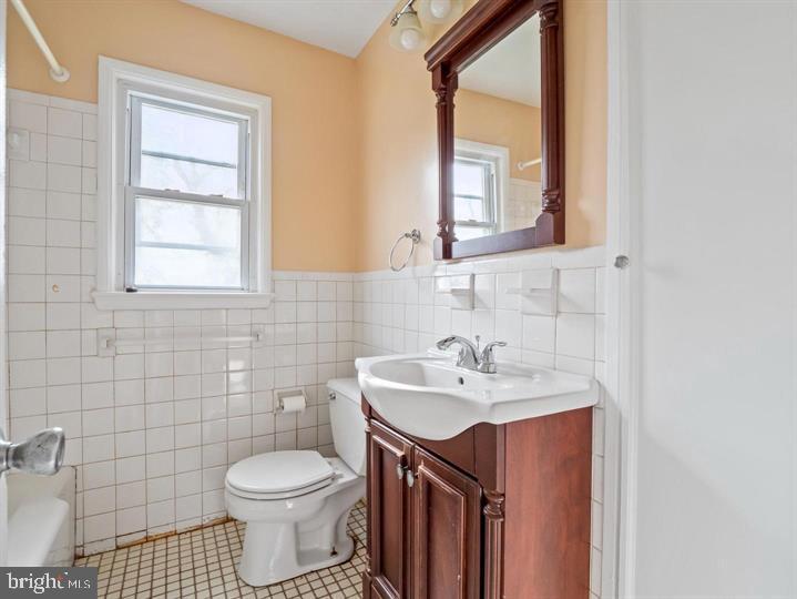 PARKLAWN - Residential Lease