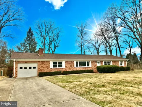 10170 Dogwood Drive, White Plains, MD MLS: MDCH2040804
