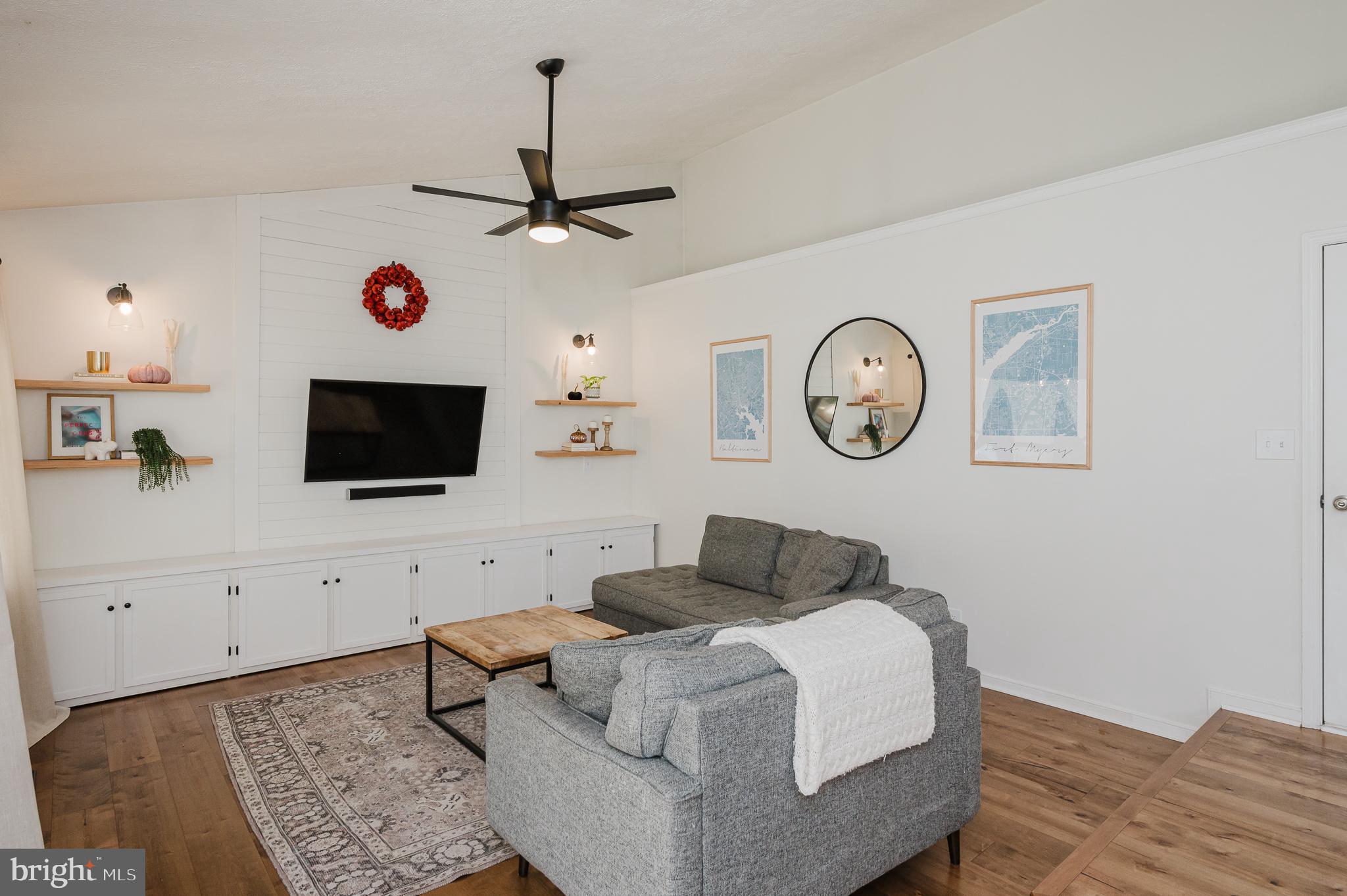 FOUNTAIN GLEN - Residential