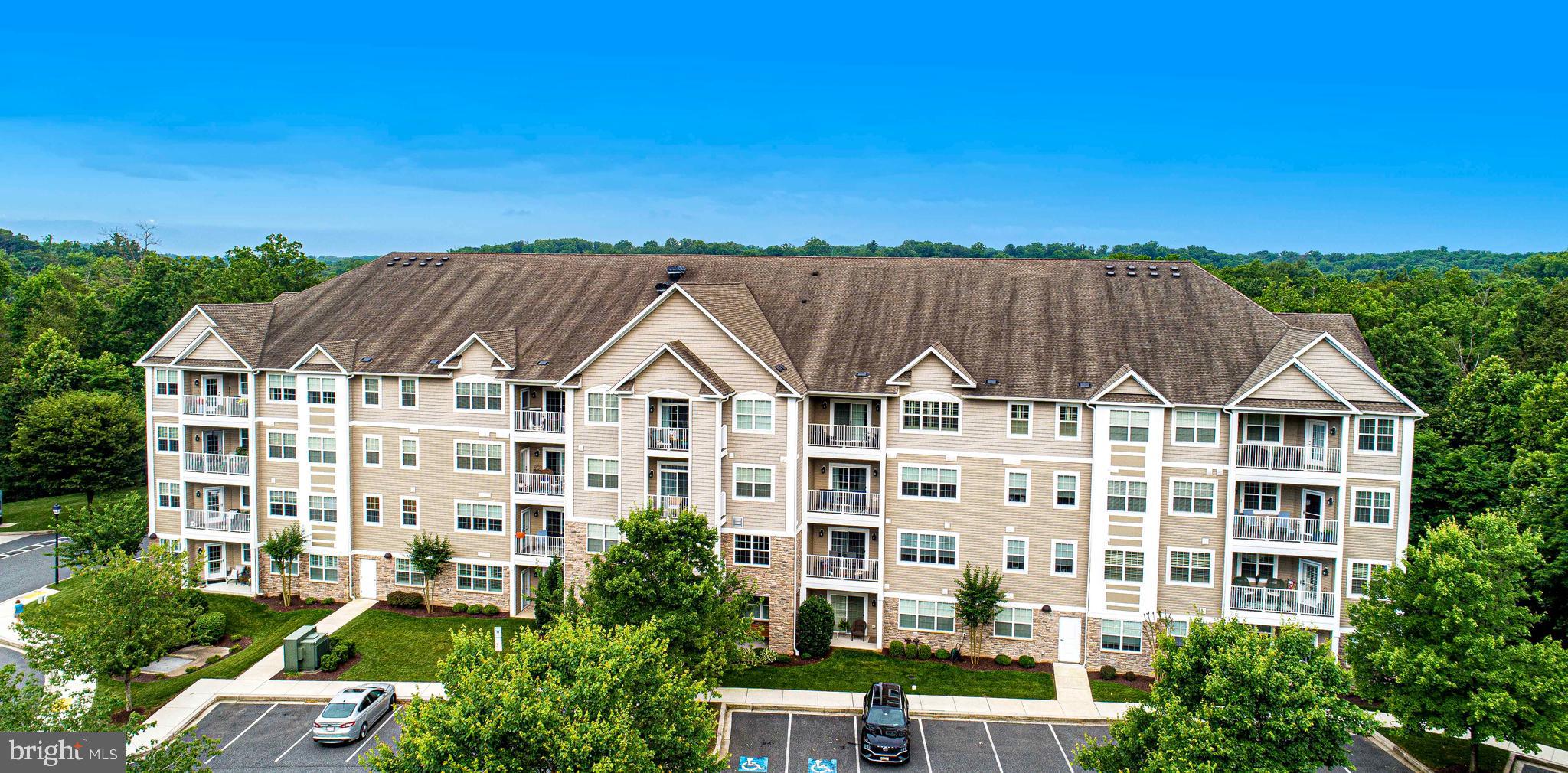 900 MACPHAIL WOODS CROSSING 2H