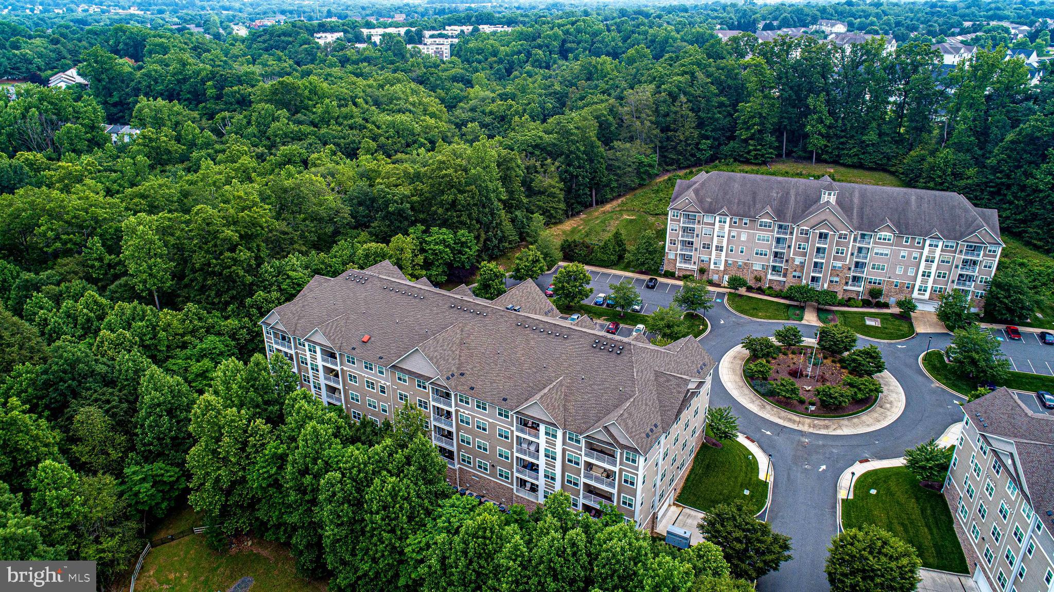 900 MACPHAIL WOODS CROSSING 2H