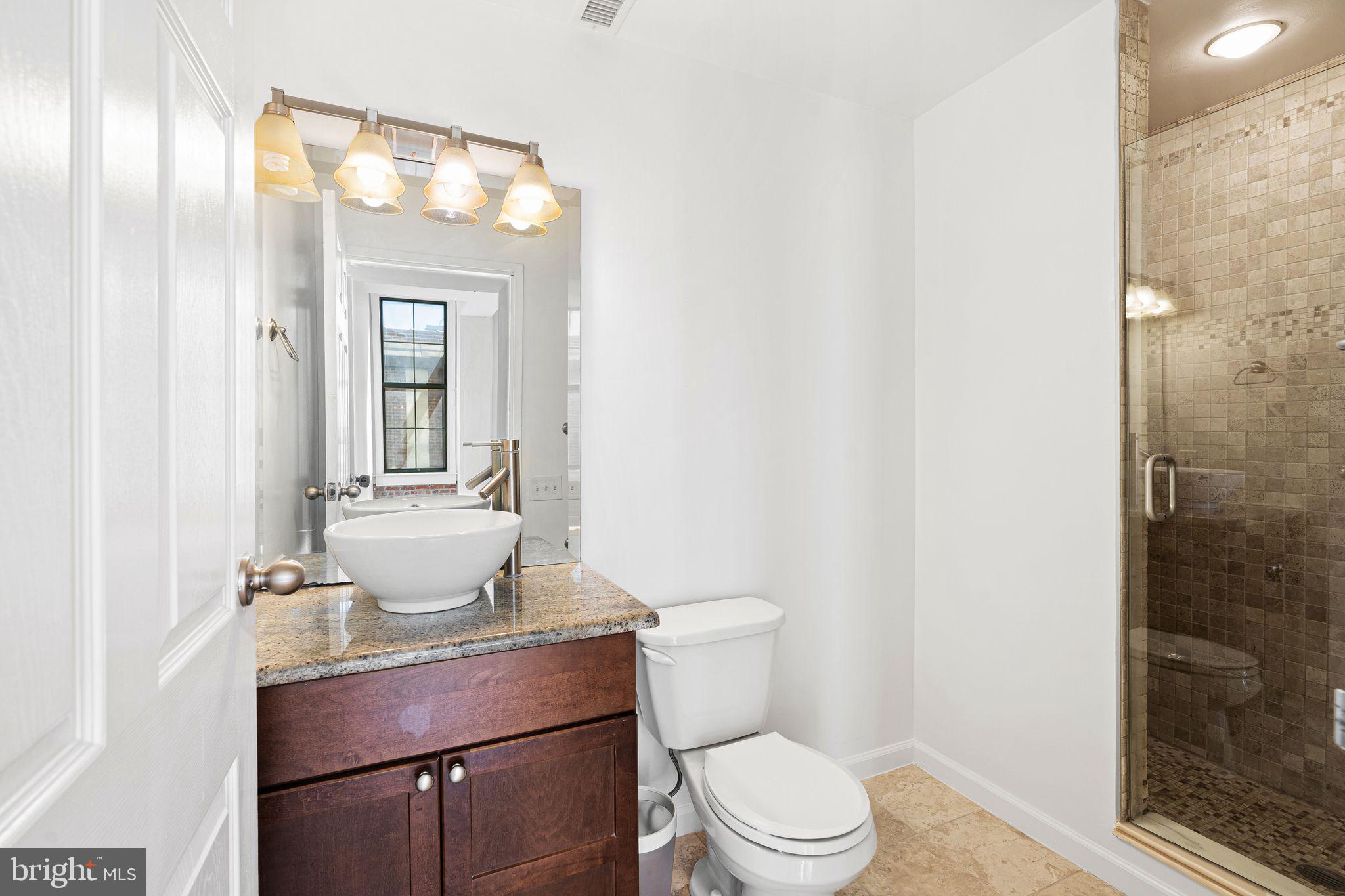 OLD CITY - Residential