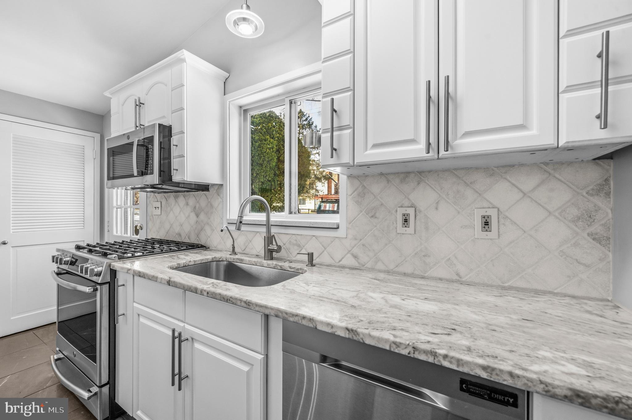 TWINBROOK FOREST - Residential