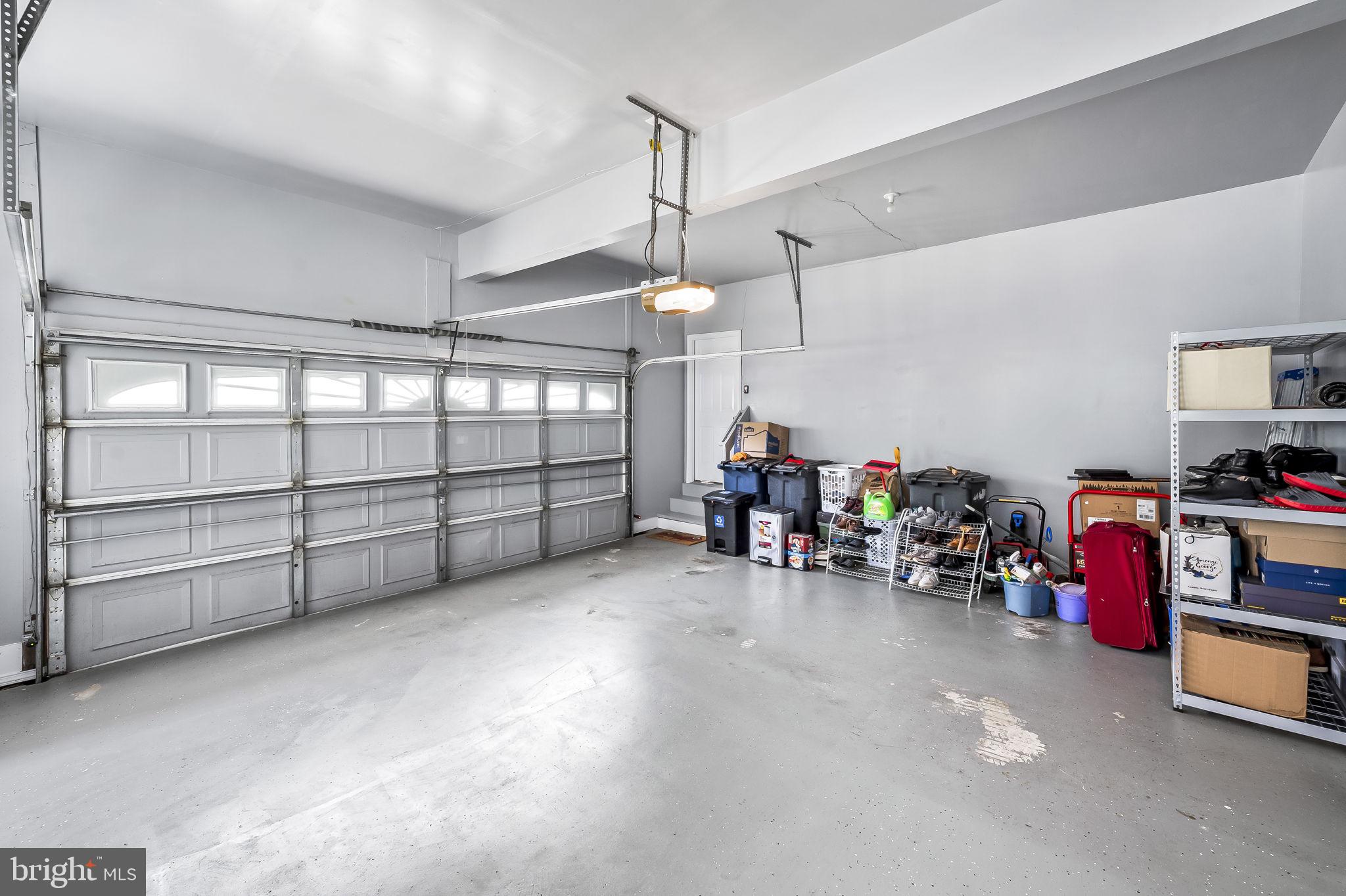 WILSHIRE-PLAT FIVE> - Residential