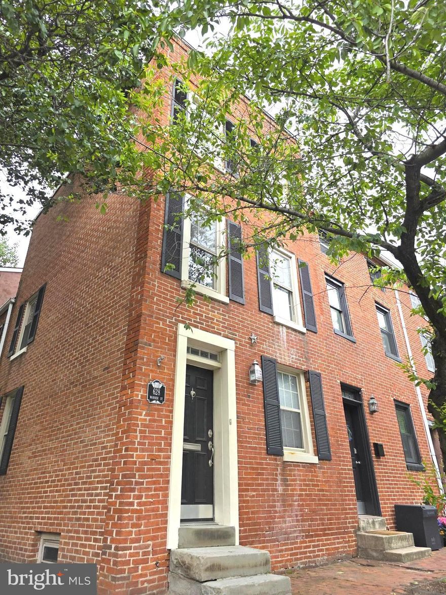 #### READY FOR A ONCE-IN-A-LIFETIME OPPORTUNITY???!!### PRE-GAME FOR RAVENS AND ORIOLES GAMES DIRECTLY ACROSS THE STREET FROM THE STADIUMS!!!! LONGTIME OWNER FINALLY SELLING THIS SPARKLING GEM! FRESHLY PAINTED AND ALL THE AMENITIES.....JETTED TUB, EXPOSED BEAMS, EXPOSED BRICK WALLS, HARDWOOD FLOORS, FIREPLACE, CERAMIC TILE BATHS AND KITCHEN, GRANITE COUNTERS, RECESSED LIGHTING! RARE END-UNIT THAT IS LAST OF ROW TO THE BEAUTIFUL AND PICTURESQUE DOG PARK! HISTORIC RIDGLEYS DELIGHT IS THE PLACE TO BE FOR GREAT NEIGHBORS AND QUICK ACCESS TO DOWNTOWN, OR OUT-OF-TOWN! GROUND RENT WAS REDEEMED YEARS AGO AND THIS ONE IS A FEE SIMPLE PROPERTY THAT LENDERS LOVE! HOME IS BEING SOLD AS-IS BUT IS NEARLY PERFECT!! REALLY A RARE OPPORTUNITY TO INHERIT THIS HISTORIC YET MODERNIZED SHOWPIECE!!!
