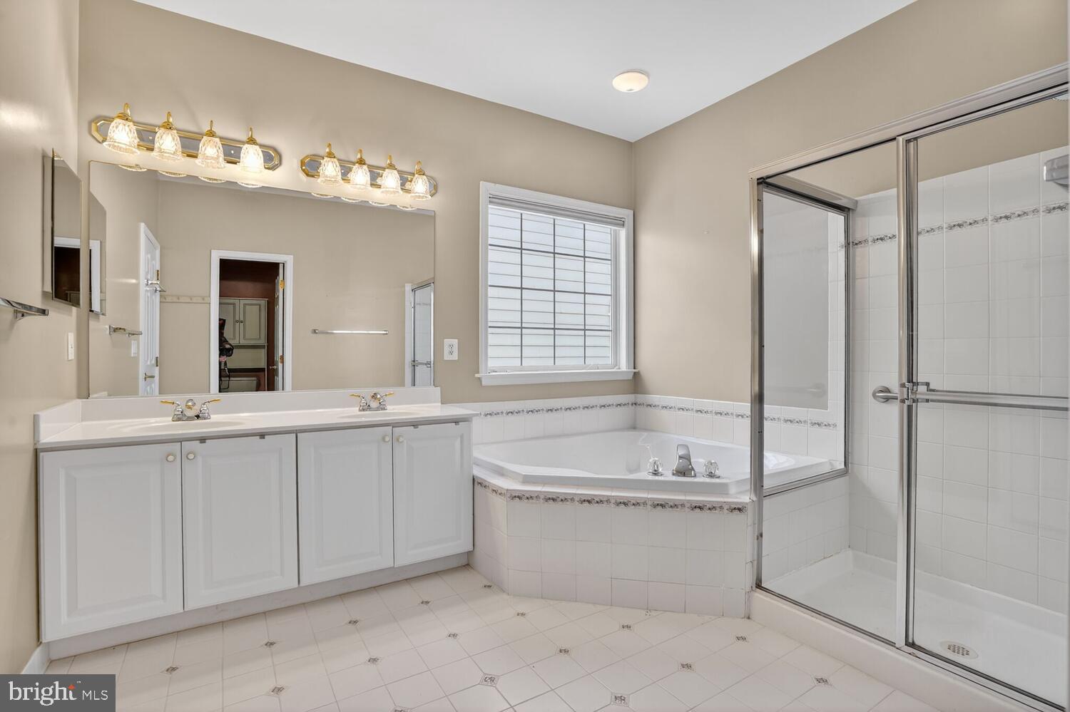 HERITAGE HUNT - Residential