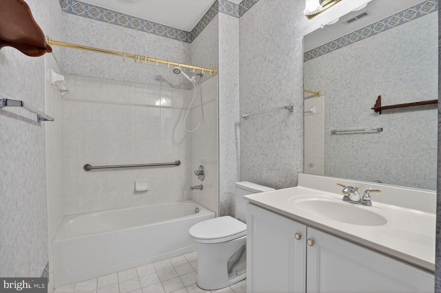 HERITAGE HUNT - Residential