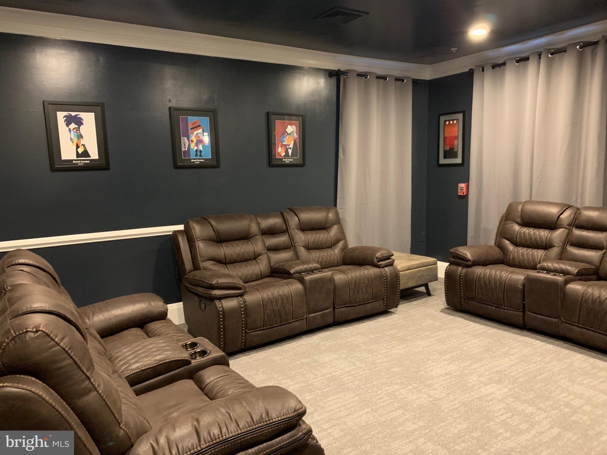 GROVE AT ARLINGTON - Residential Lease