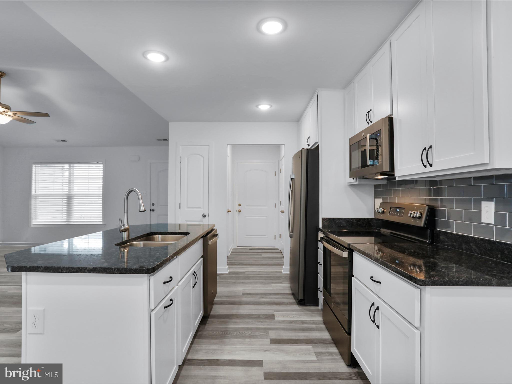 HARVEST GLEN - Residential