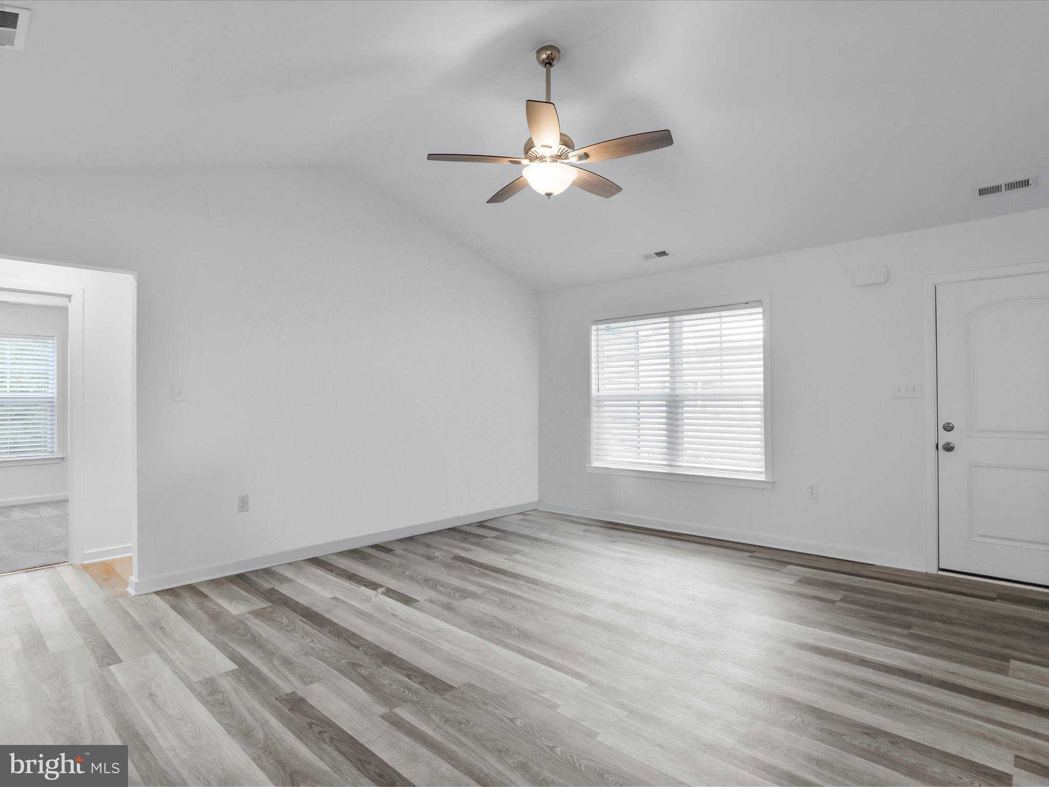 HARVEST GLEN - Residential