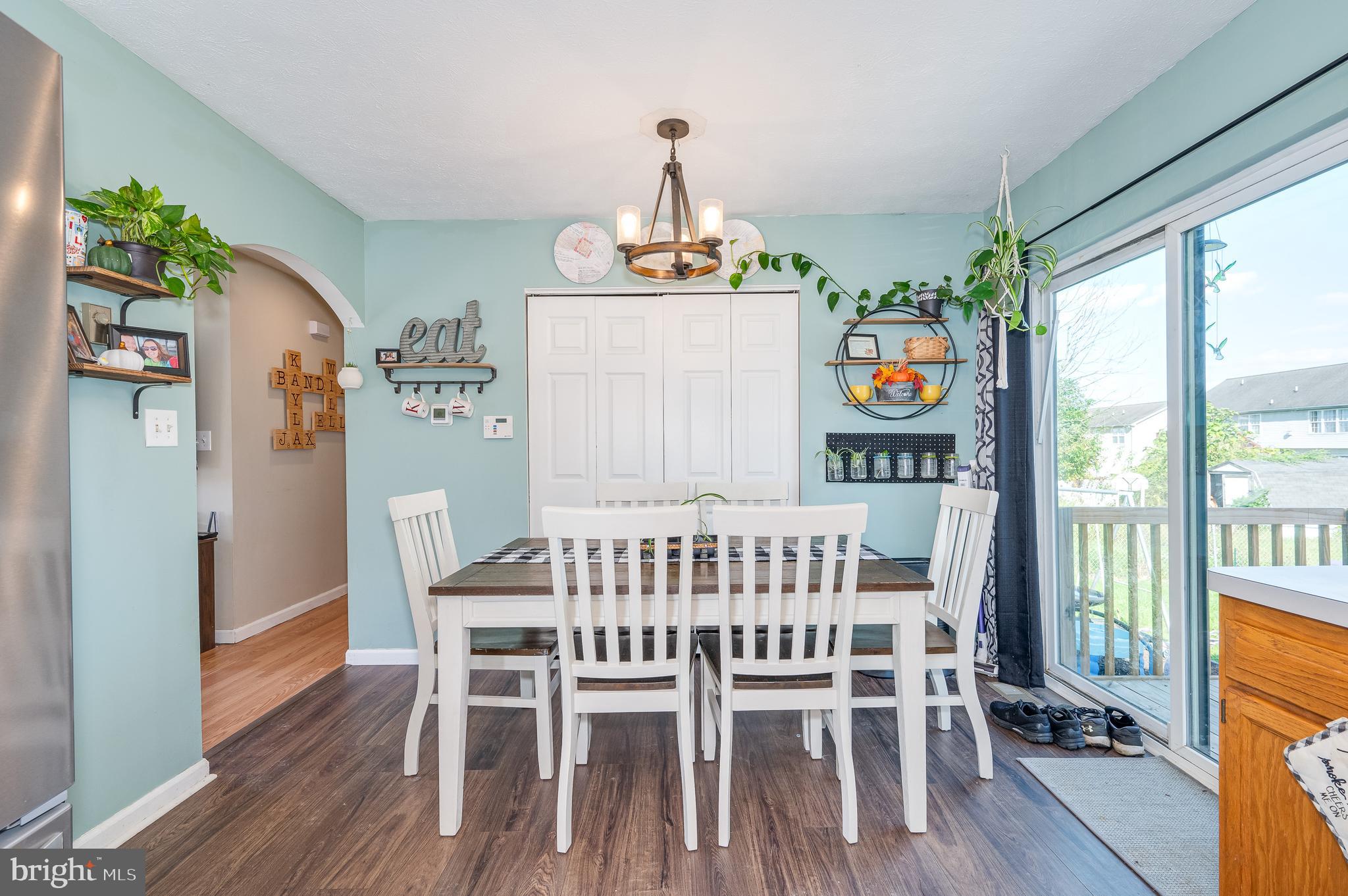 SPRINGFIELD VILLAGE - Residential